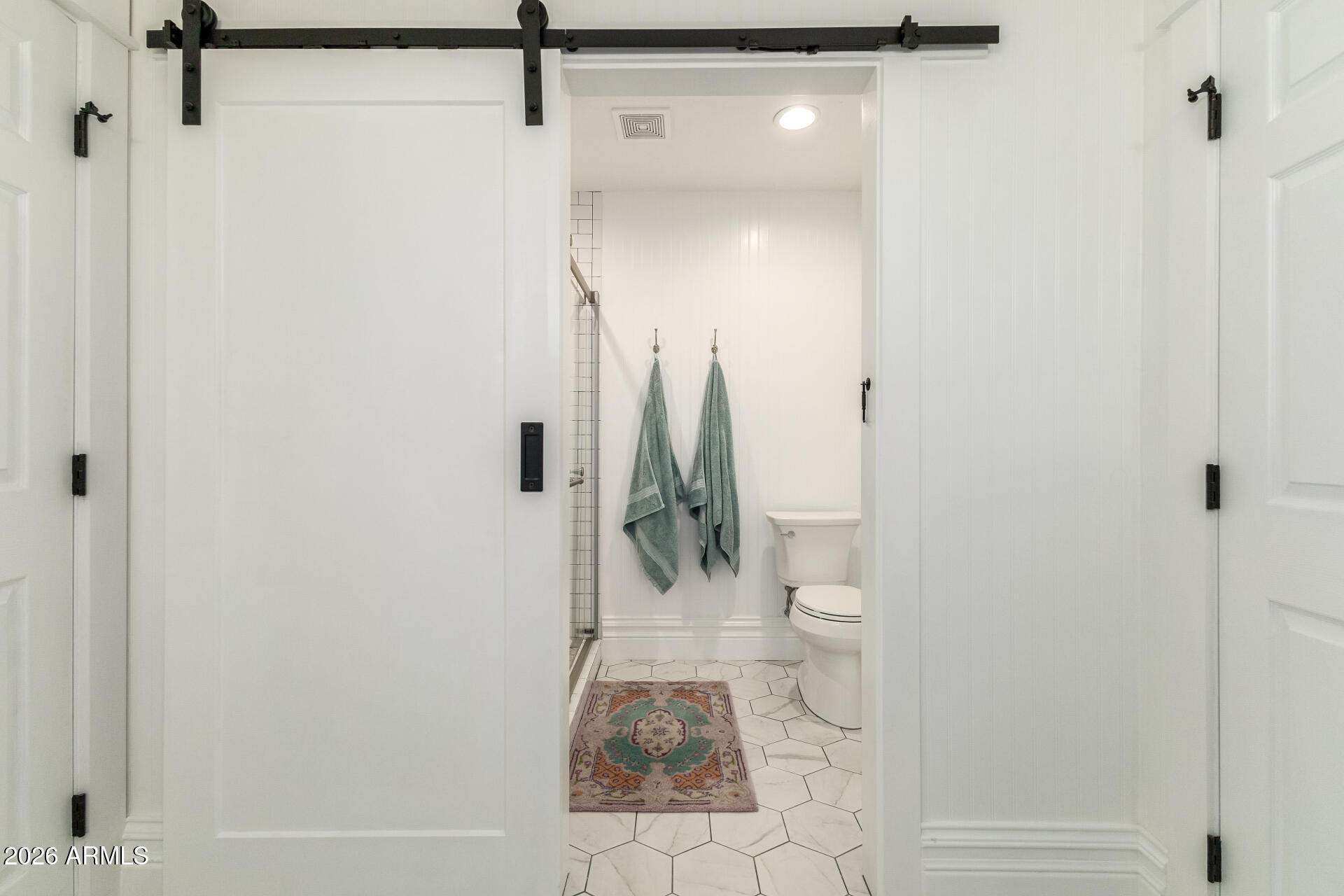 2035 E HAVEN Circle S