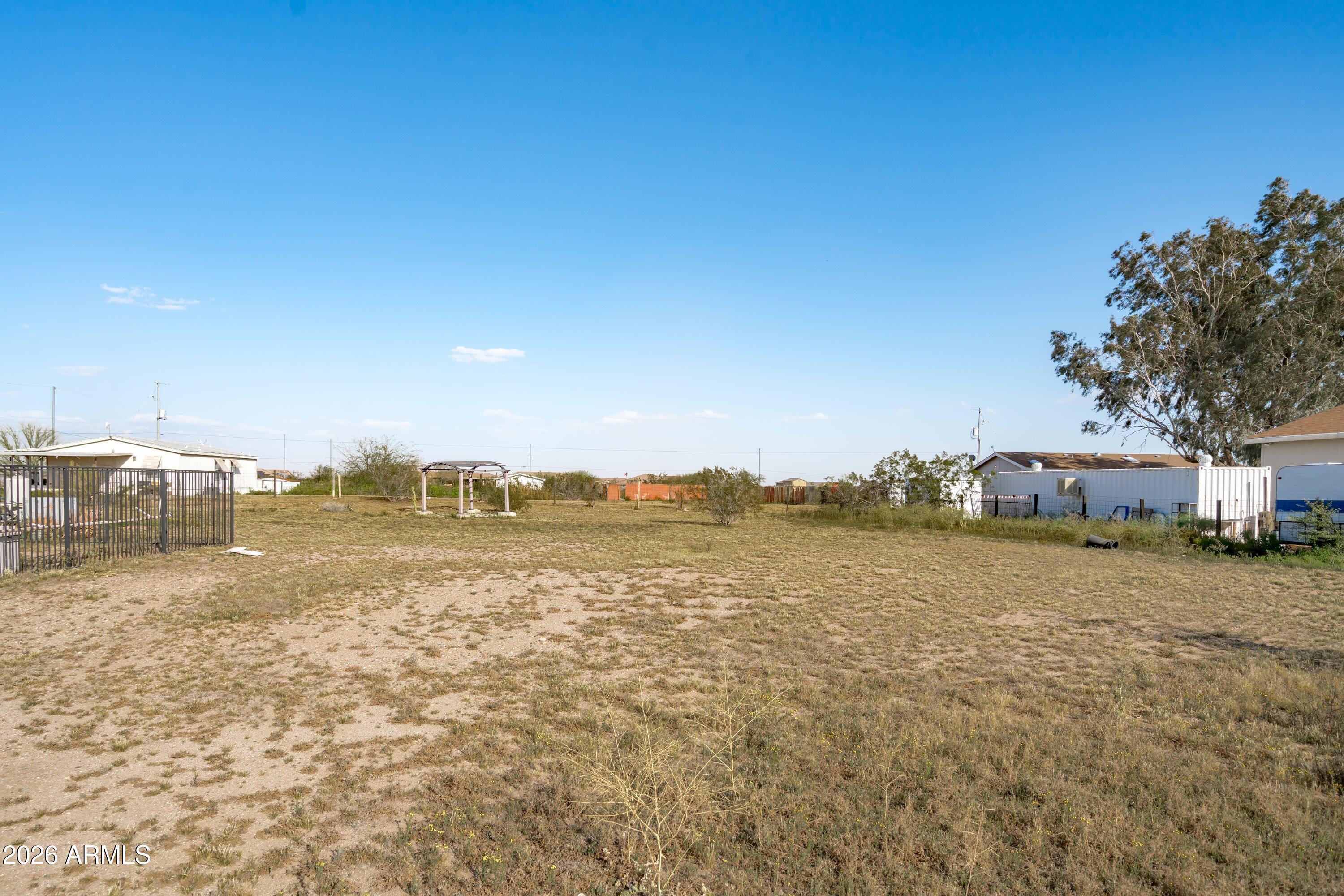 22547 W DUANE Lane