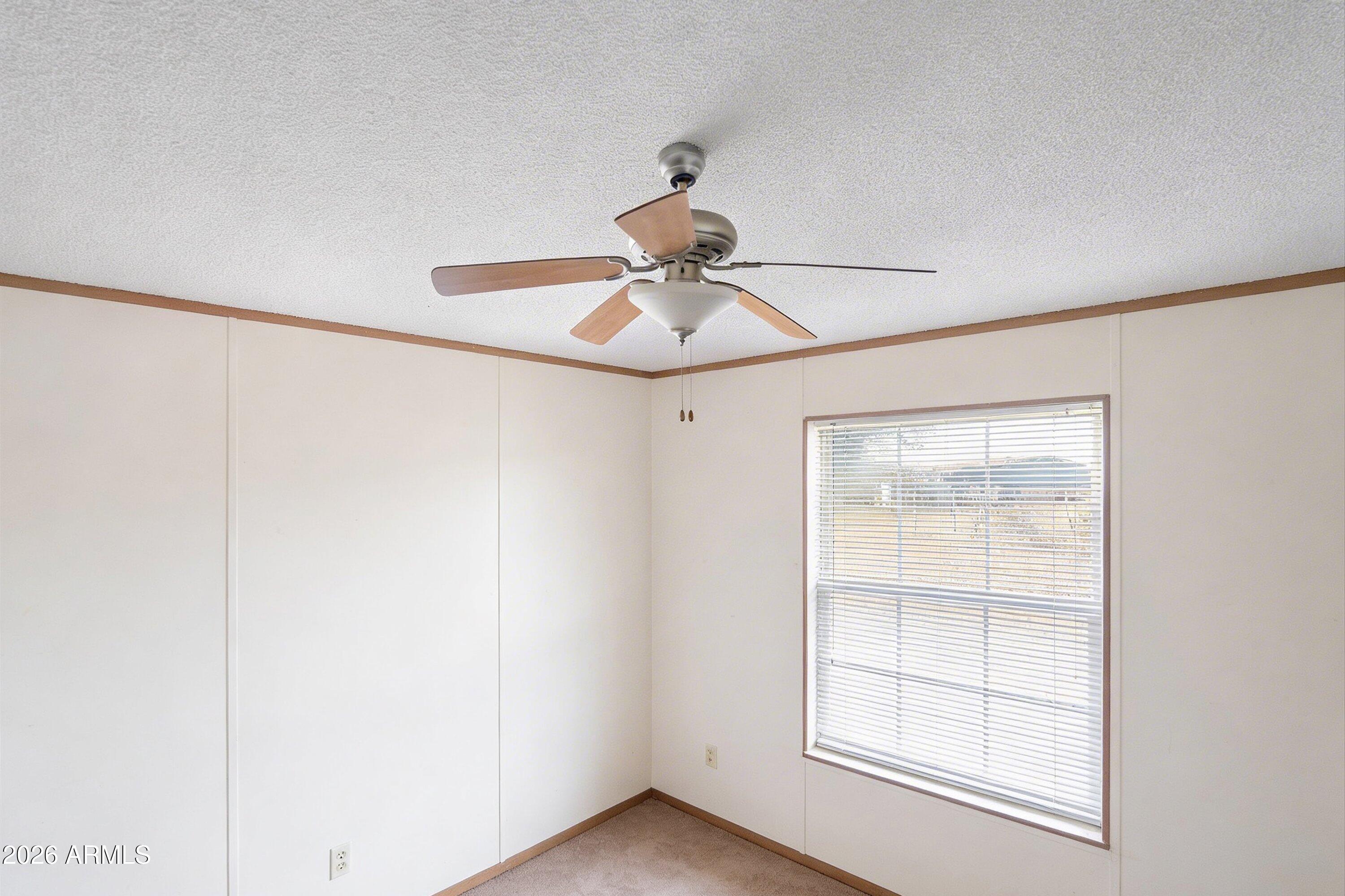 22547 W DUANE Lane