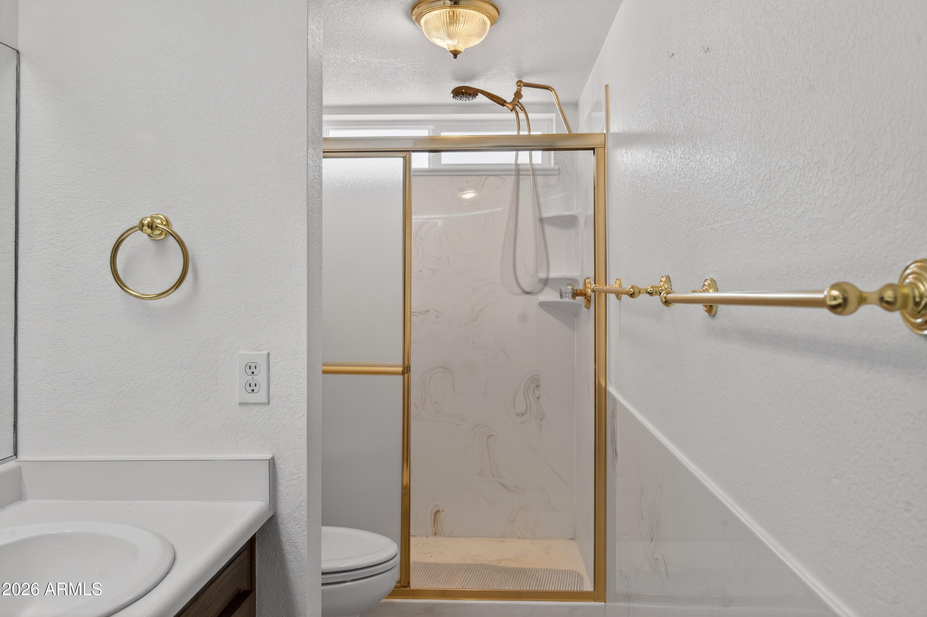 10437 W BUTLER Drive