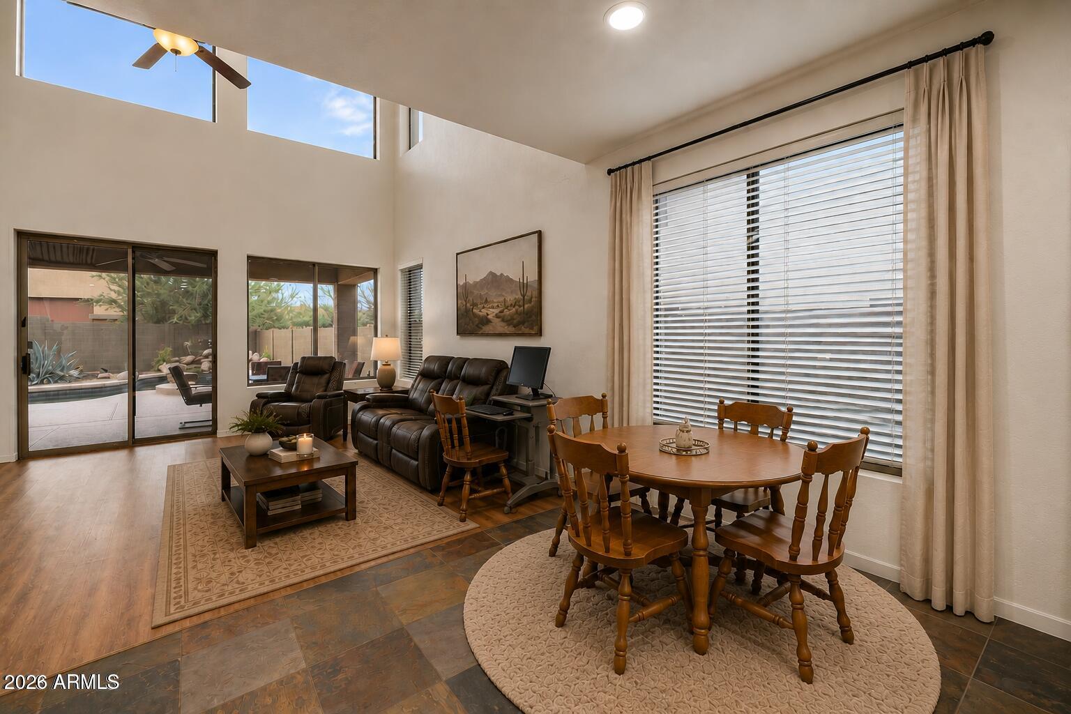 3419 W THOREAU Lane