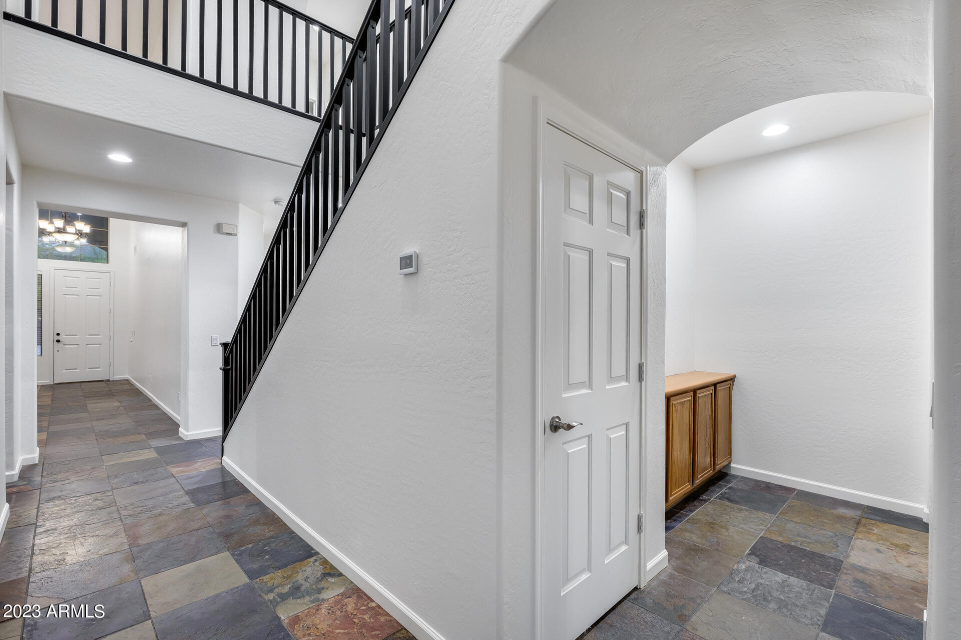3419 W THOREAU Lane