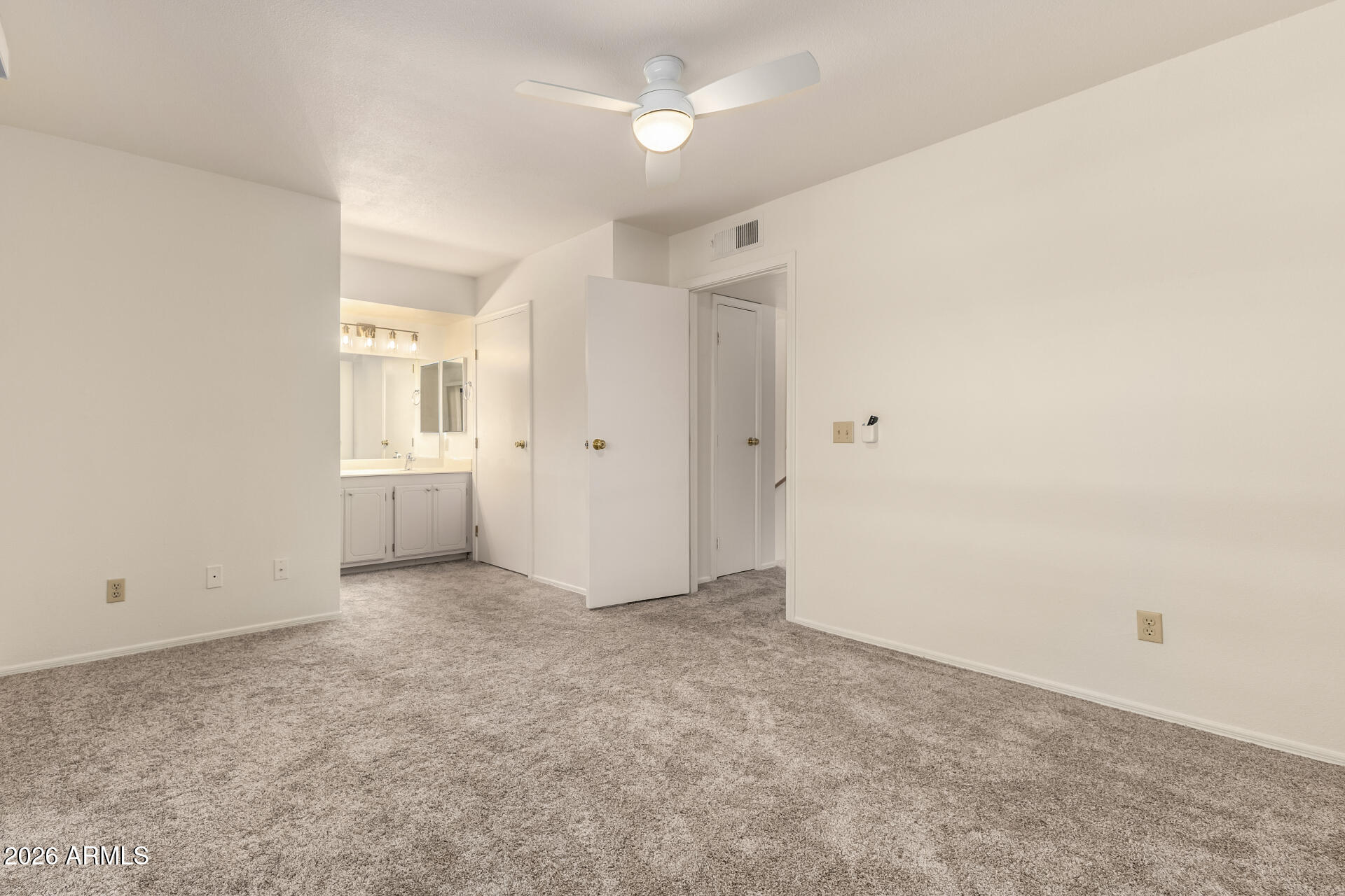 611 W 13TH Street