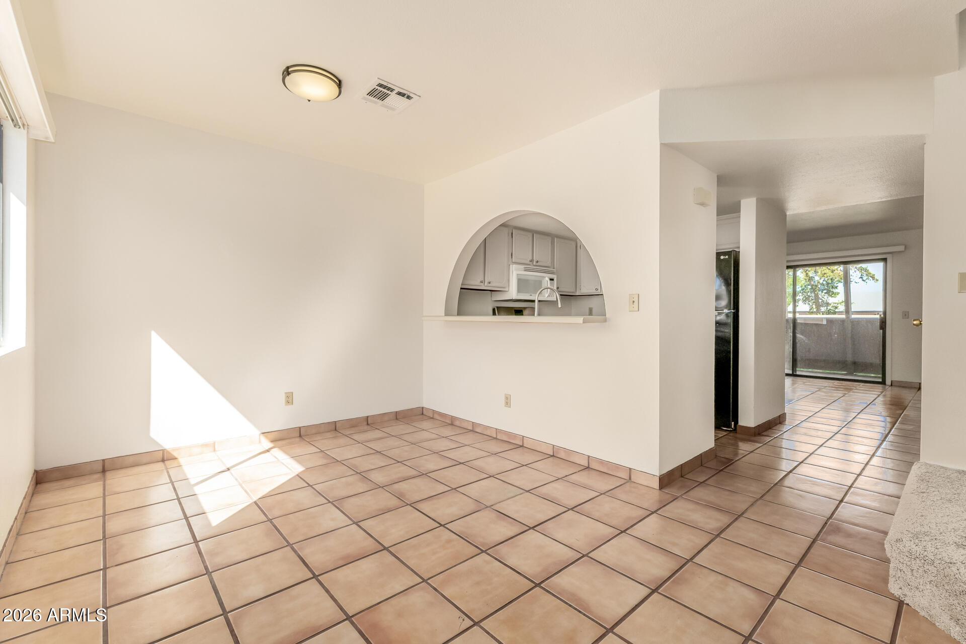 611 W 13TH Street