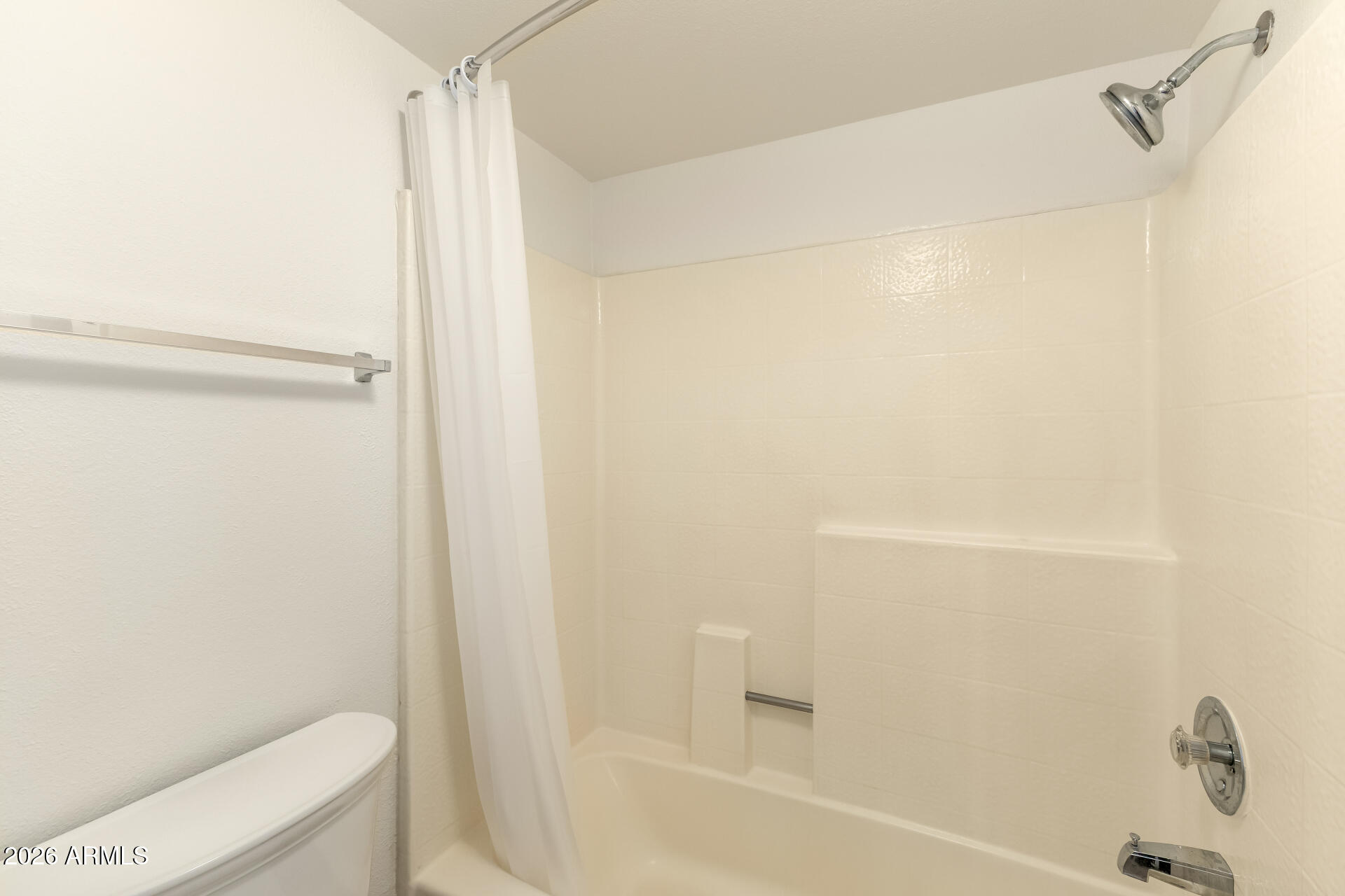 611 W 13TH Street