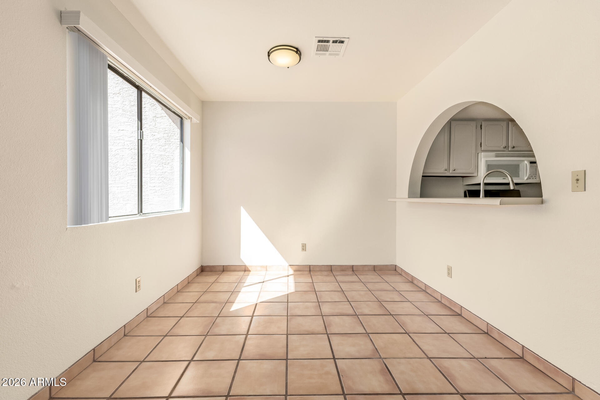611 W 13TH Street