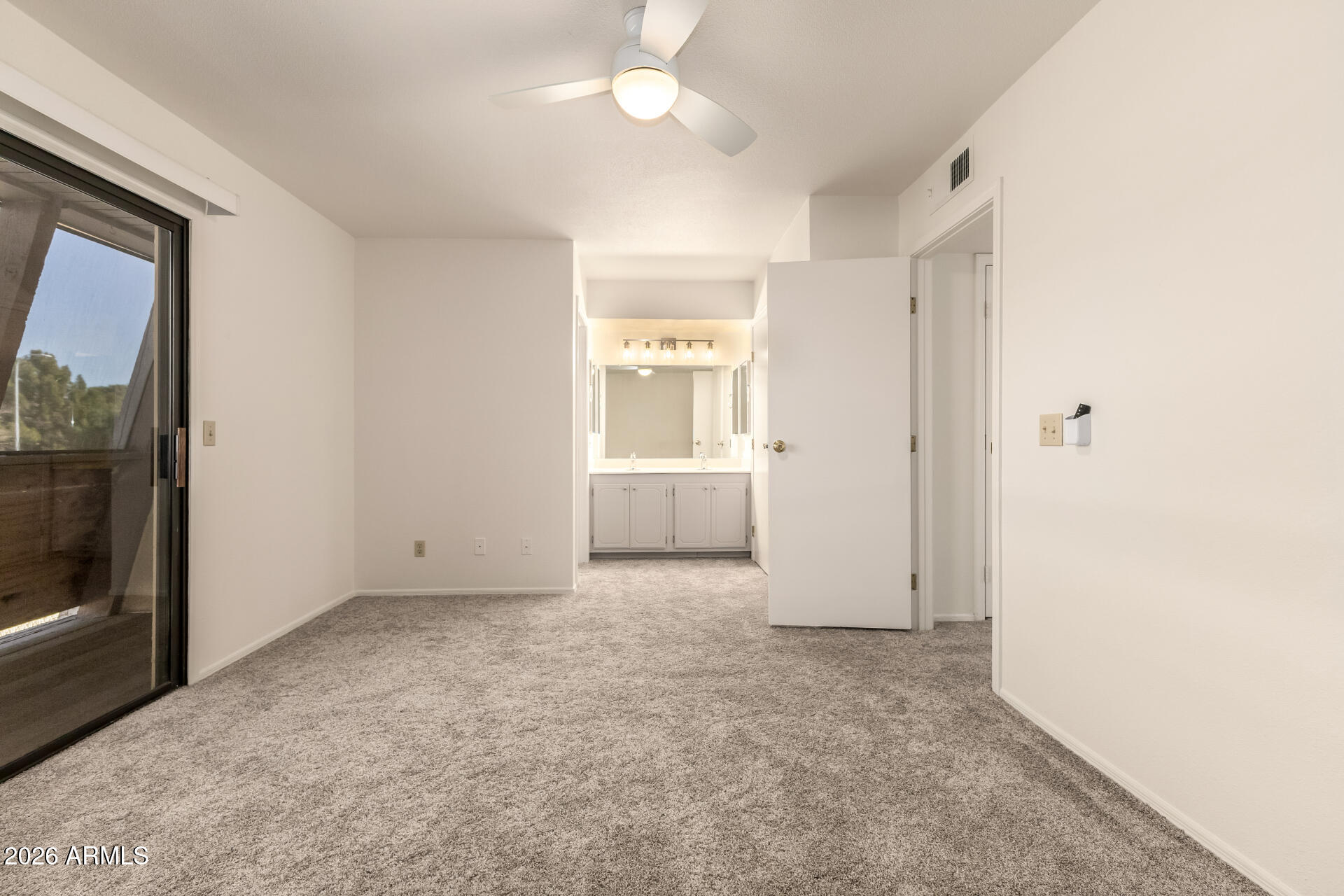 611 W 13TH Street
