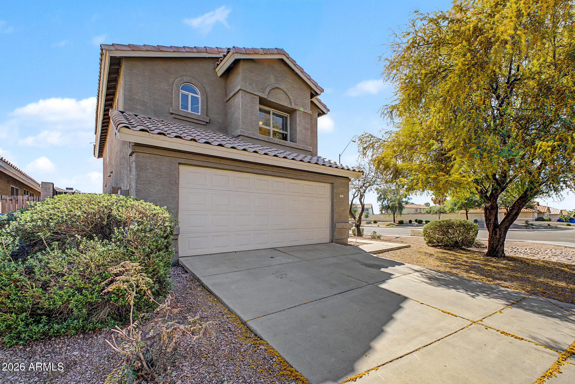 5031 W ORAIBI Drive
