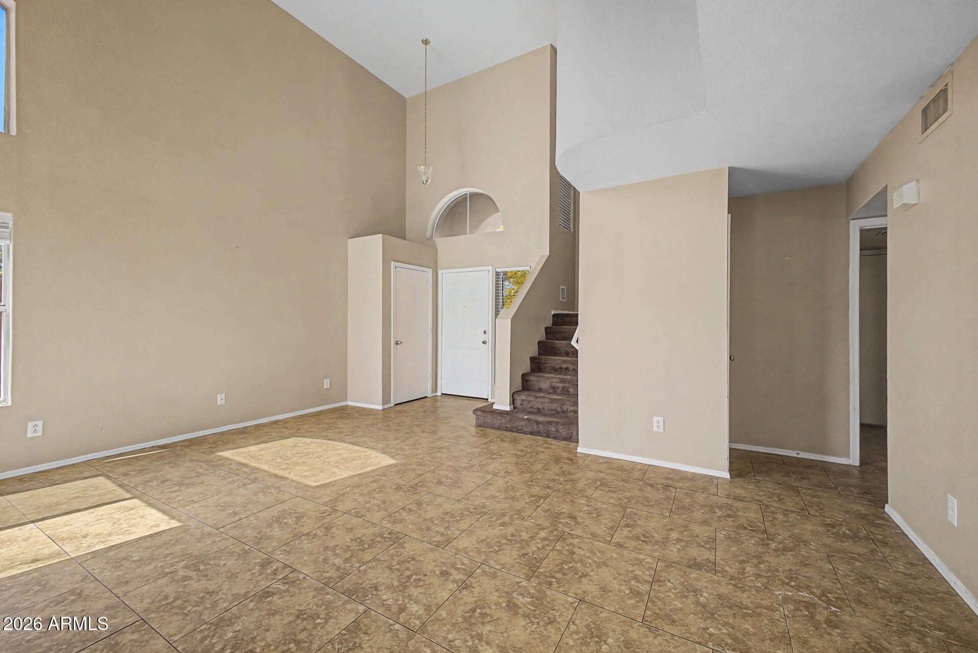 5031 W ORAIBI Drive