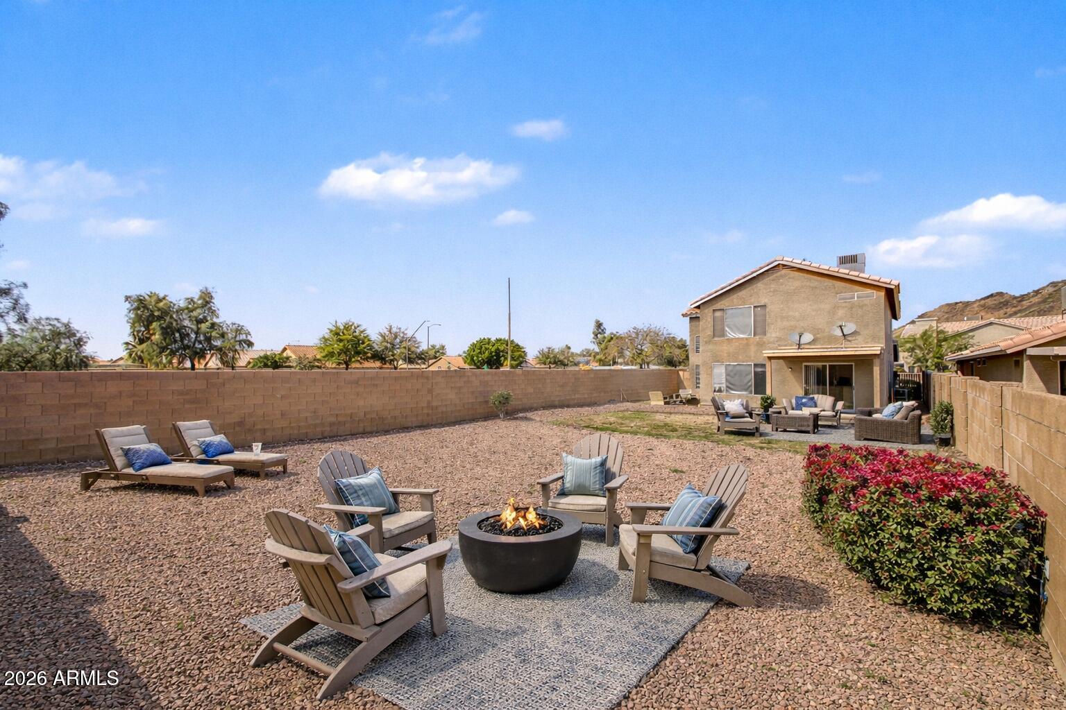 5031 W ORAIBI Drive