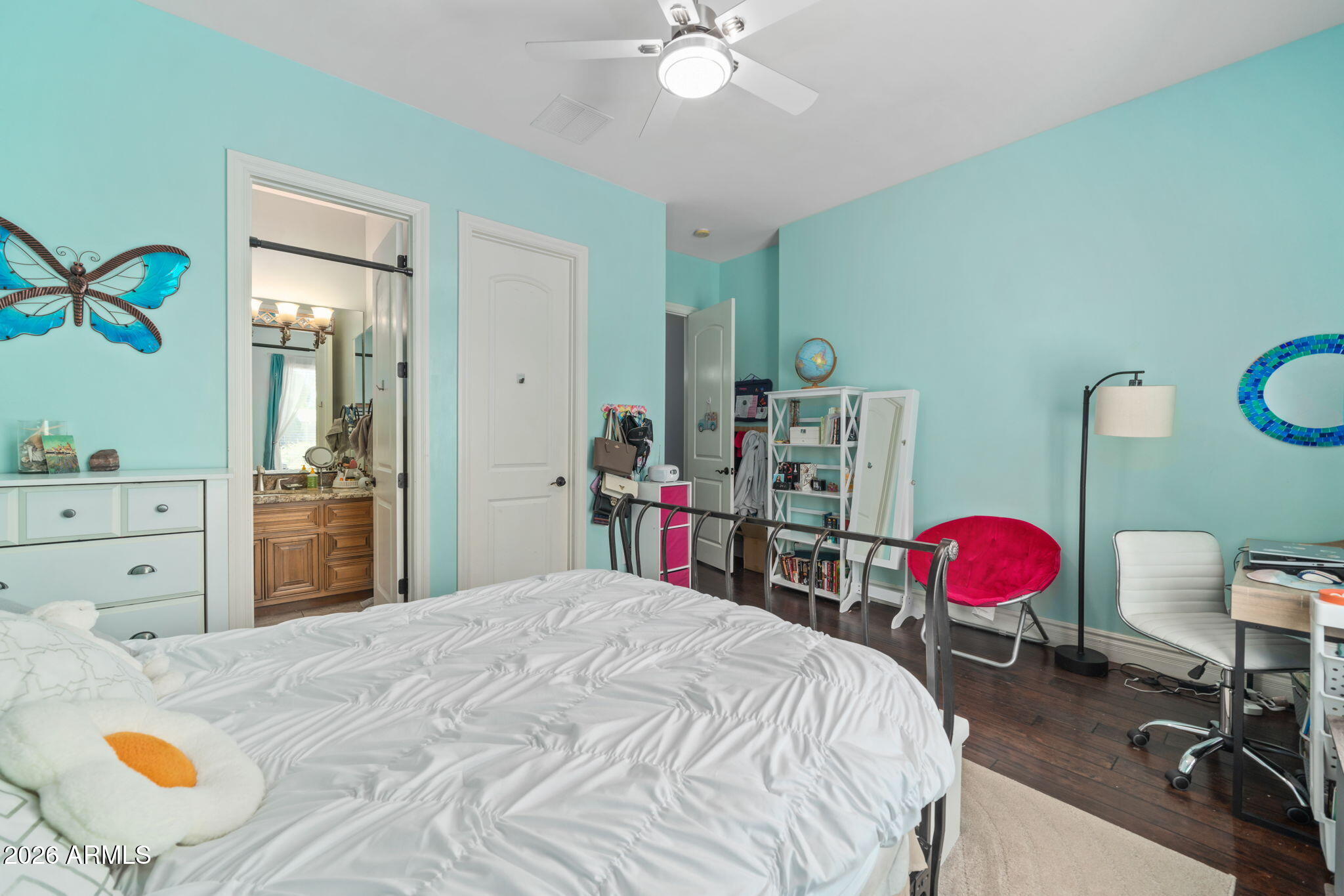 16325 E MAGNOLIA Drive