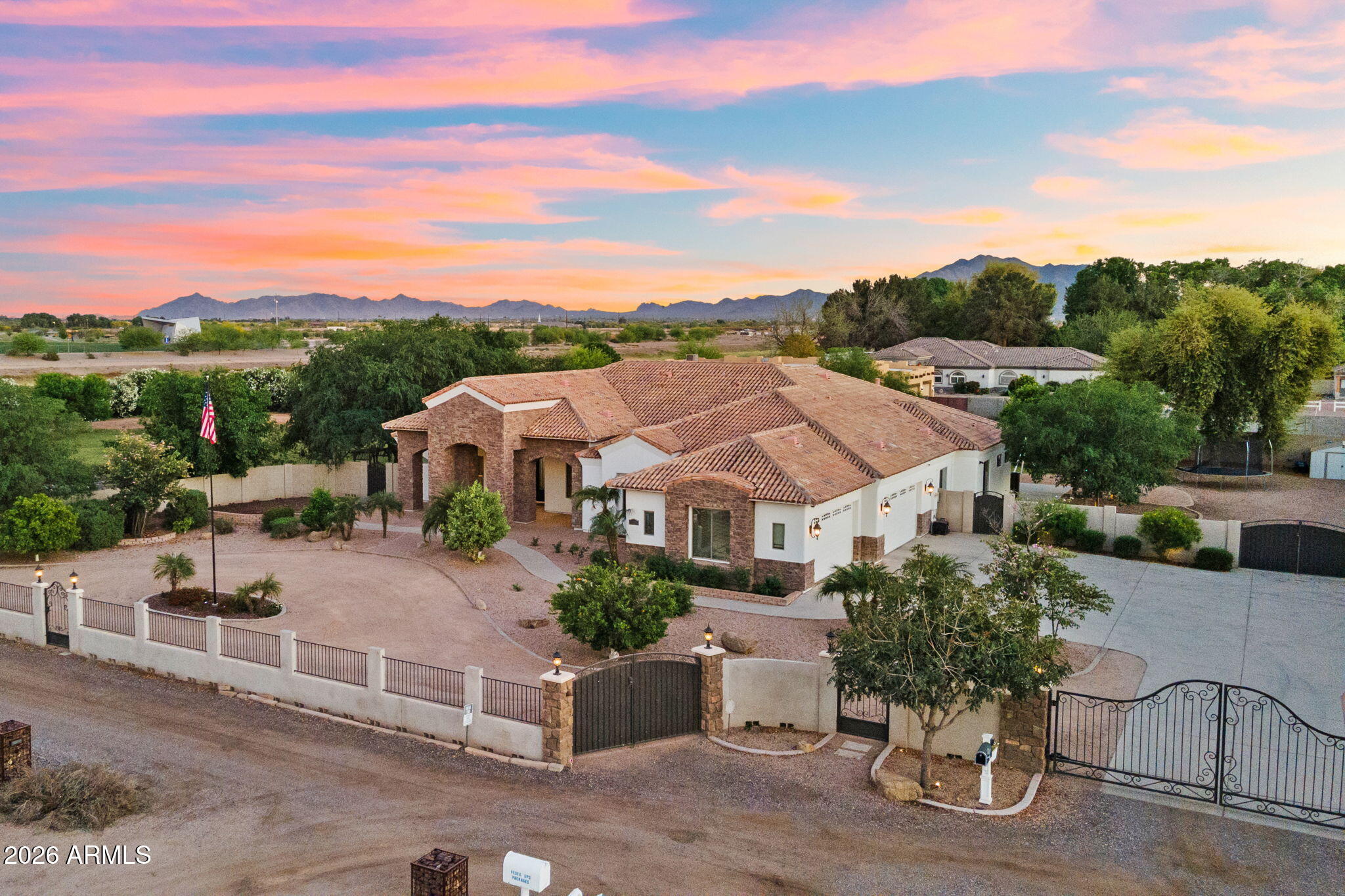 16325 E MAGNOLIA Drive