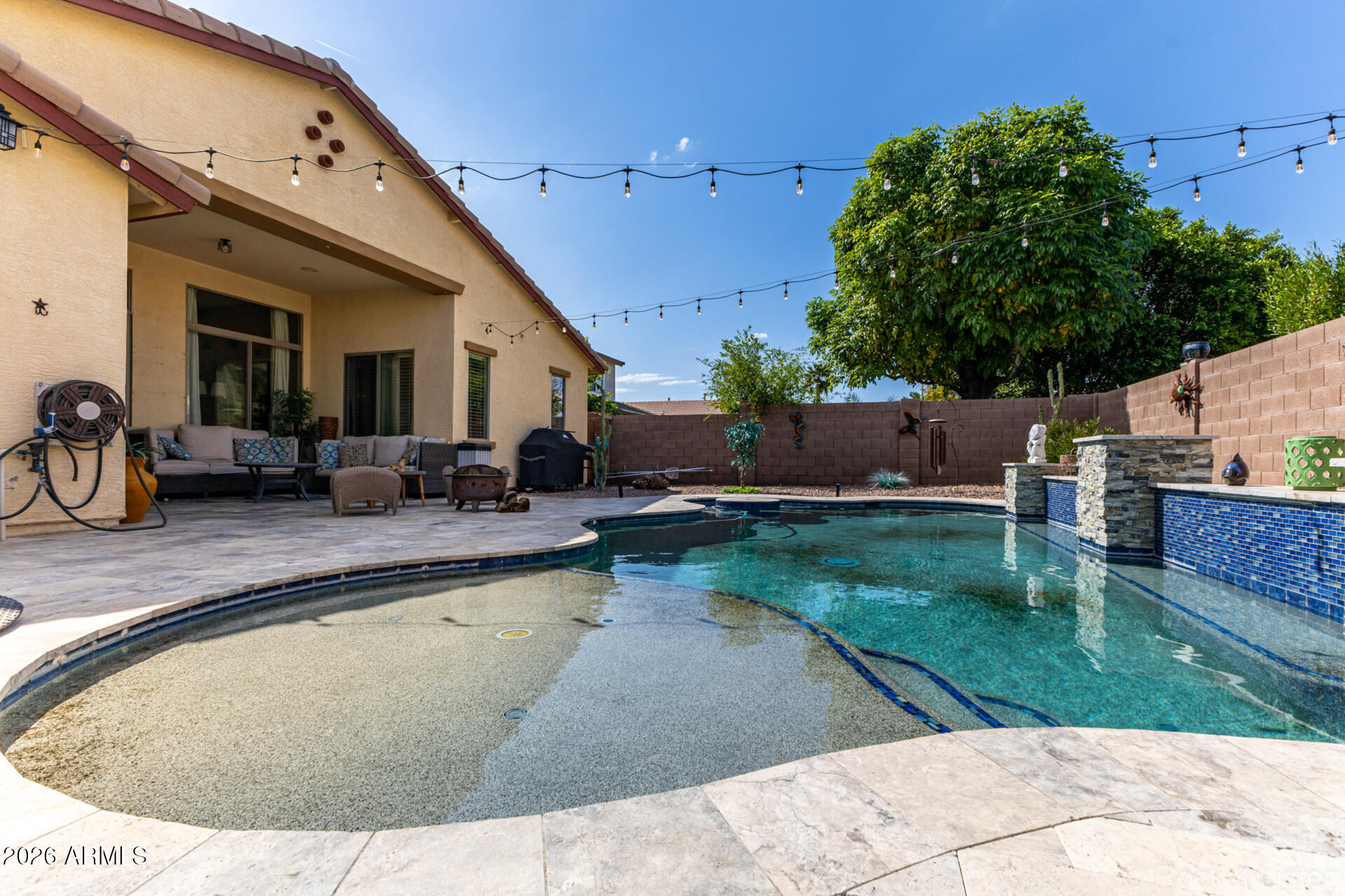 13614 W CATALINA Drive