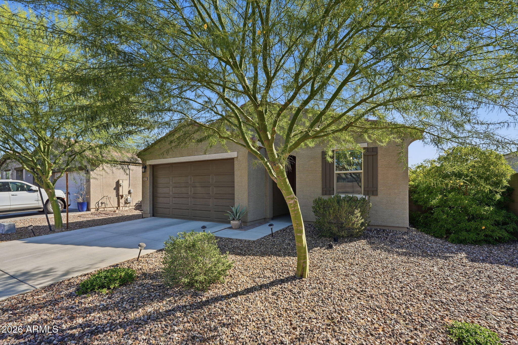 34215 N TWINTIP Lane