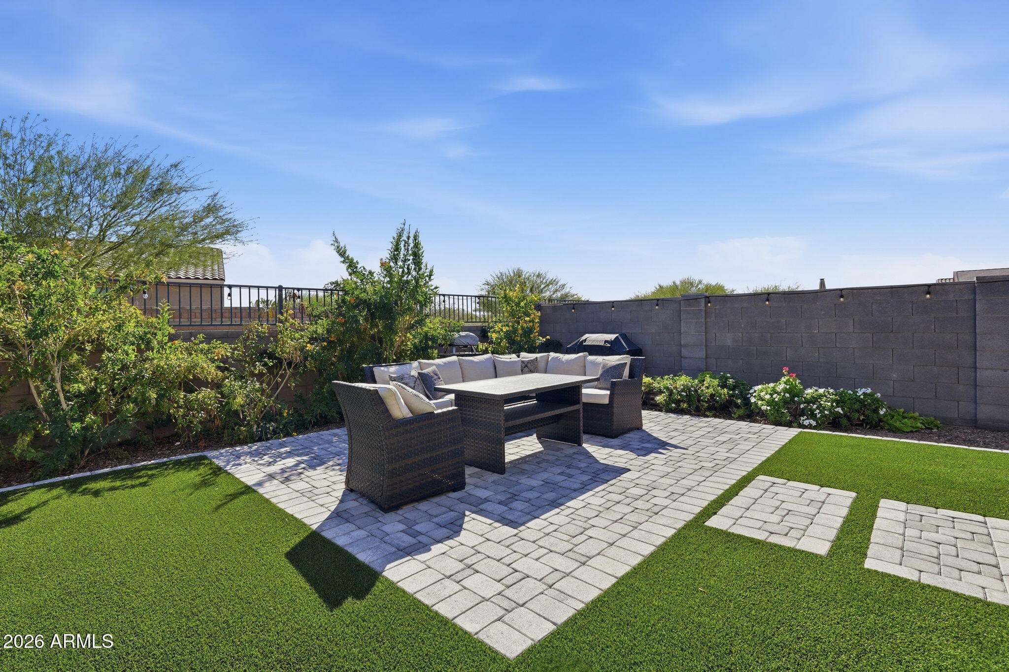 34215 N TWINTIP Lane