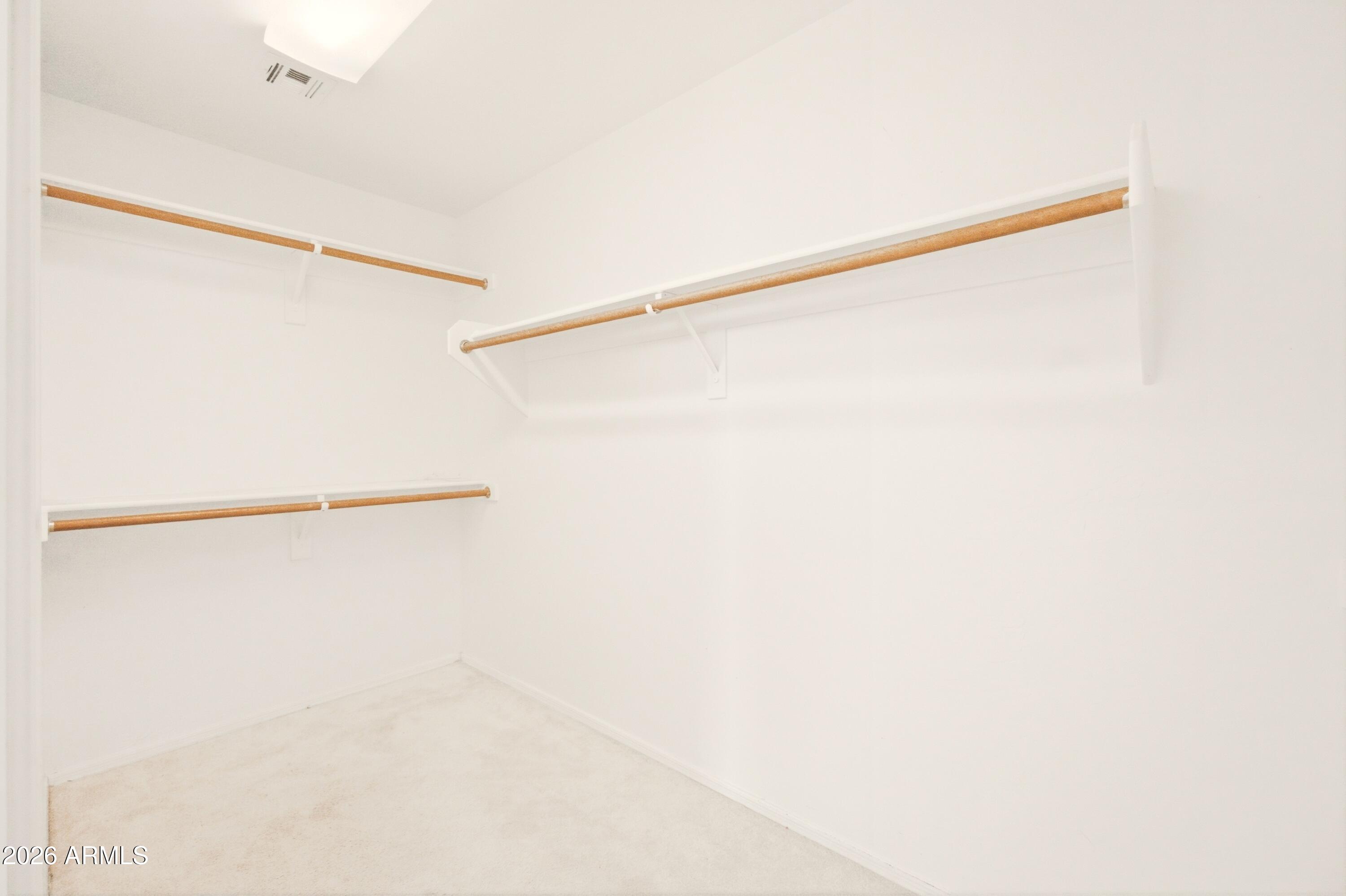 5009 W GWEN Street