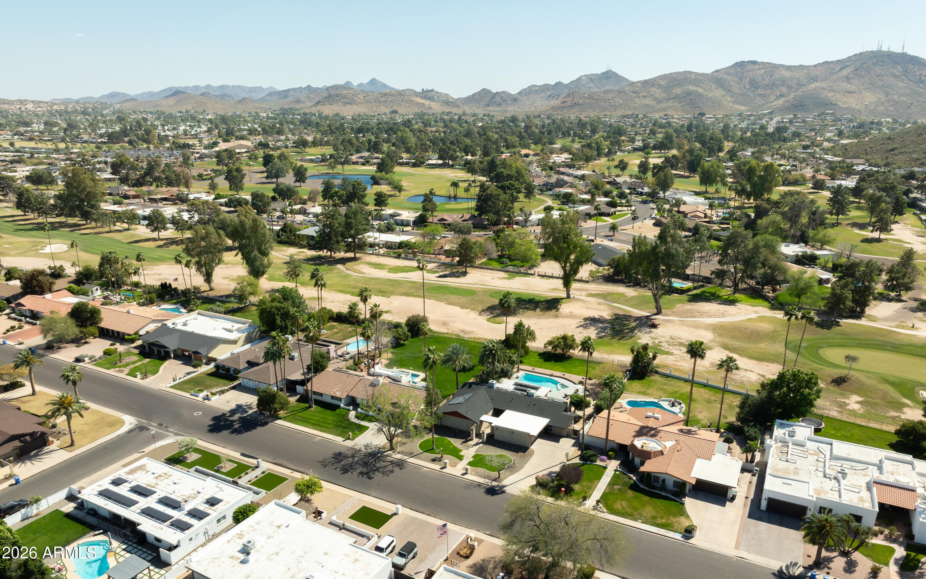813 W GLENEAGLES Drive