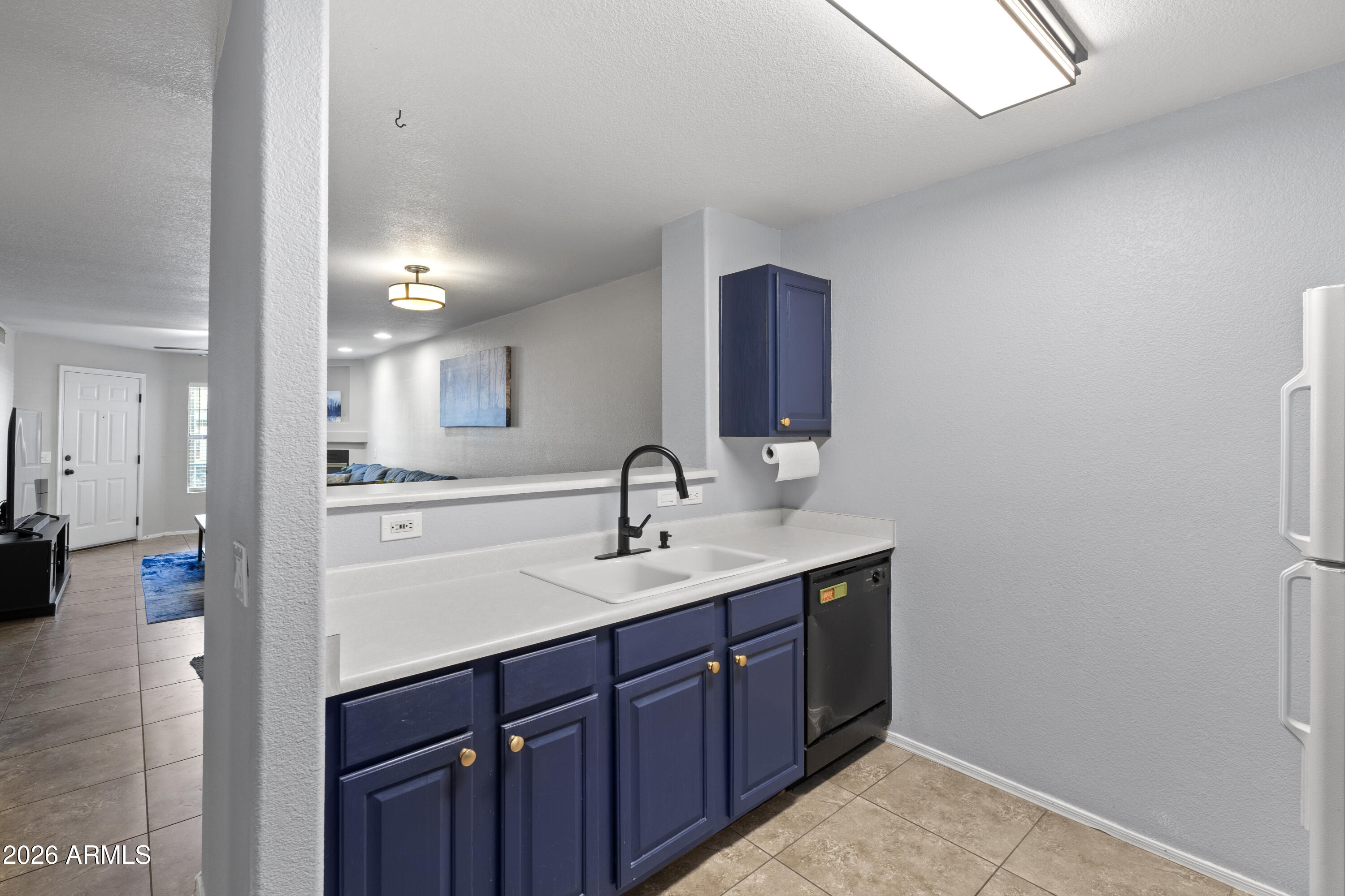 1505 N CENTER Street 115
