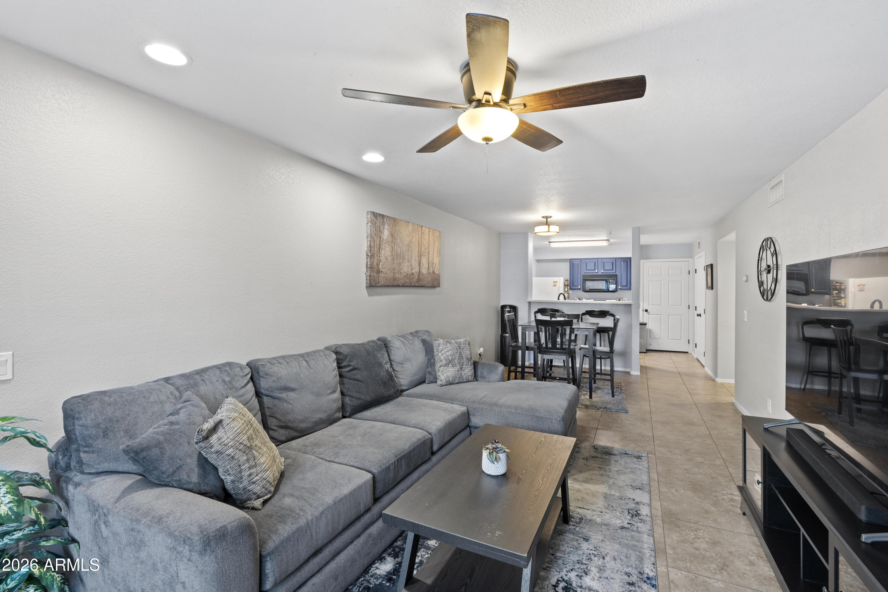 1505 N CENTER Street 115
