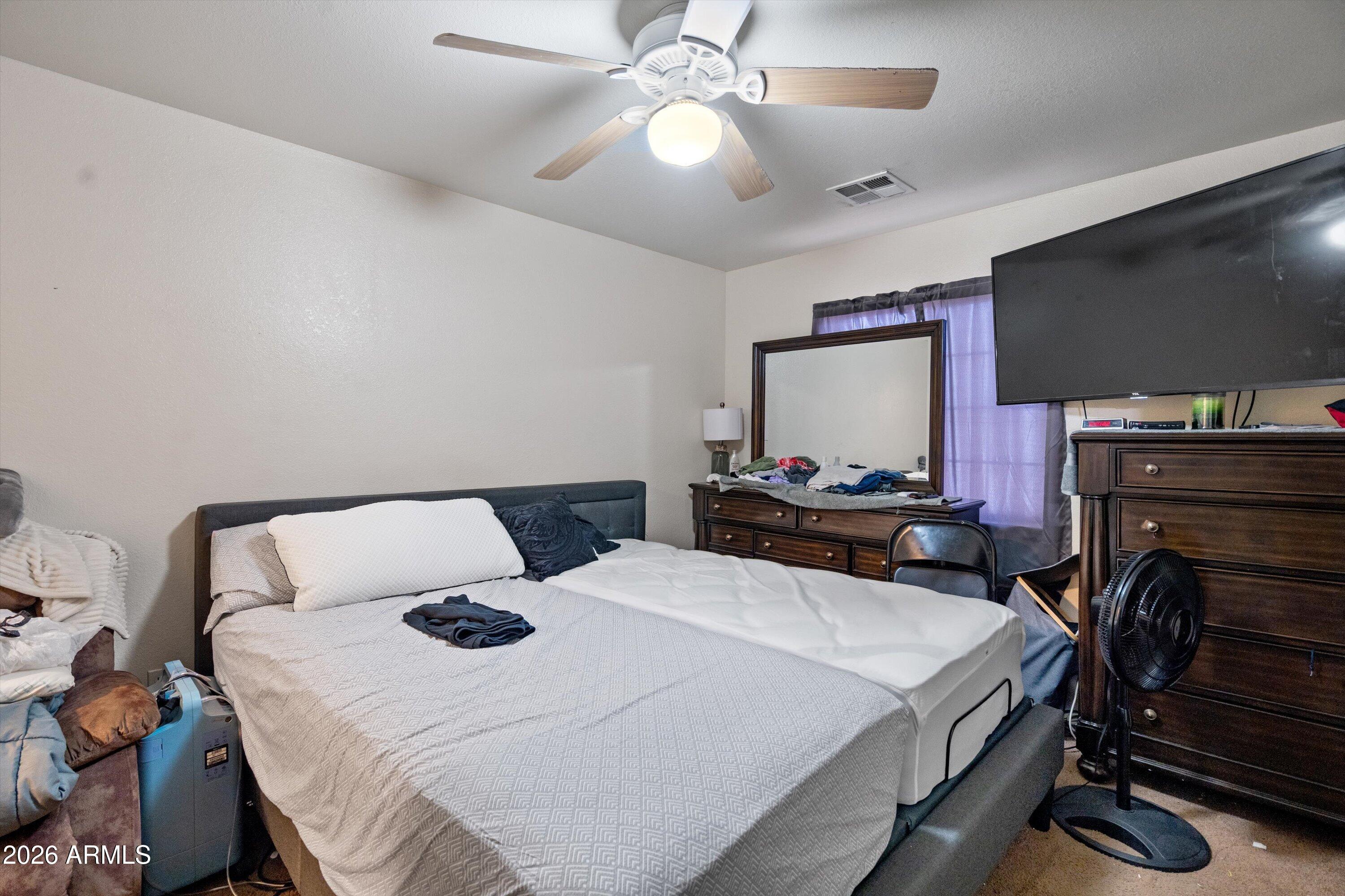 570 W RAMOS Drive
