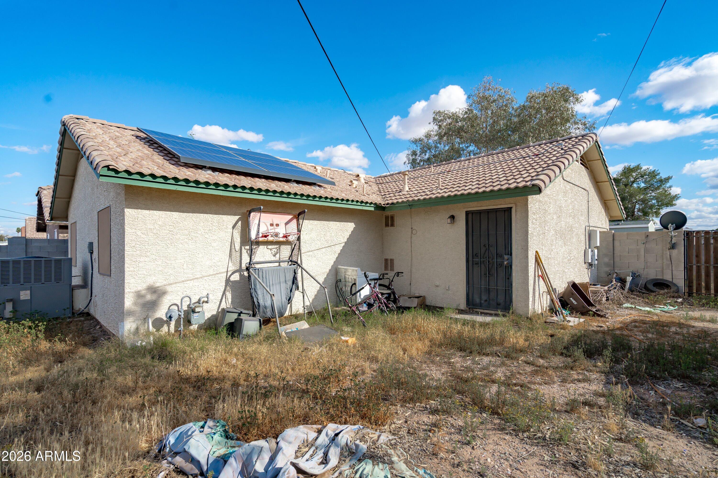 570 W RAMOS Drive