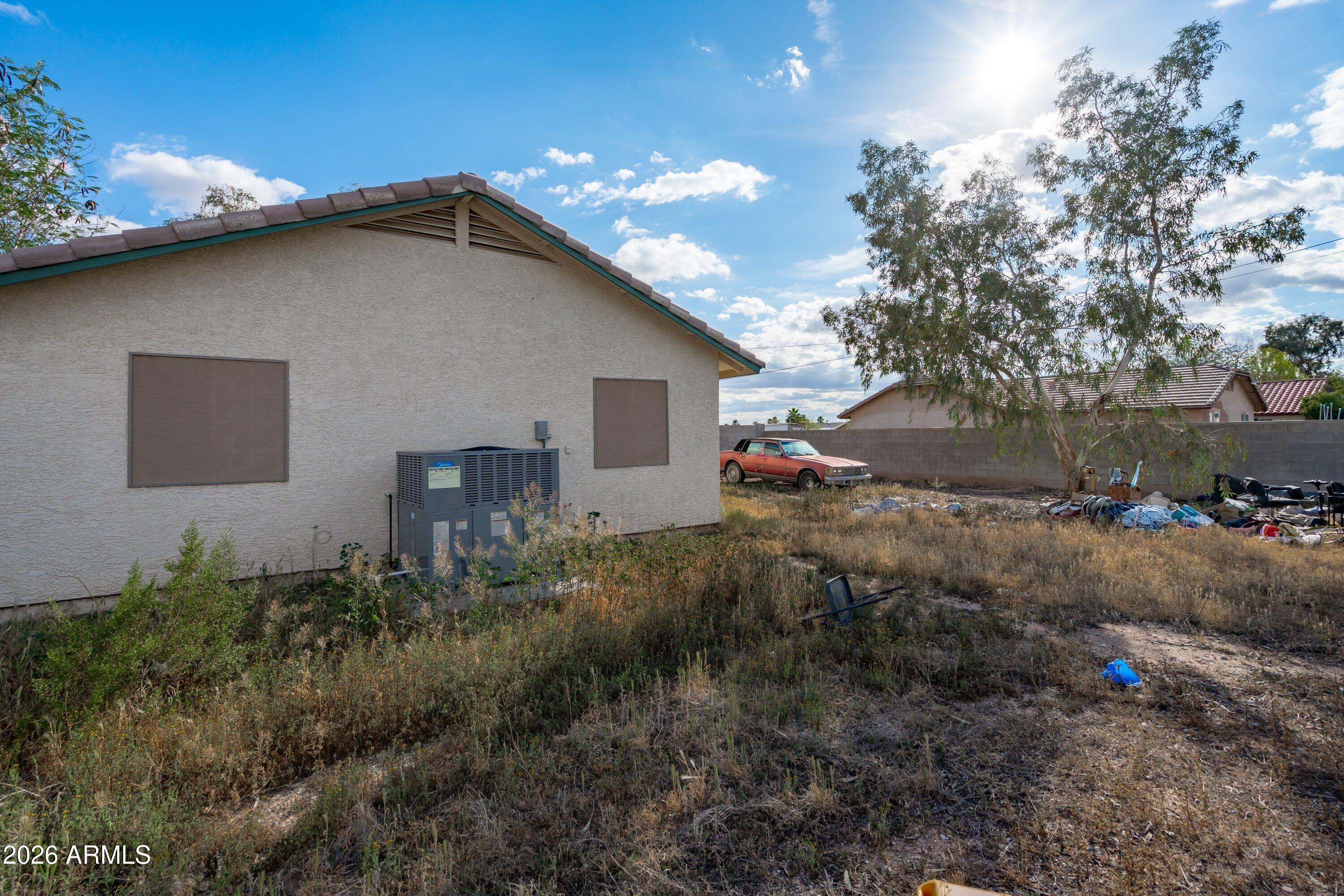 570 W RAMOS Drive