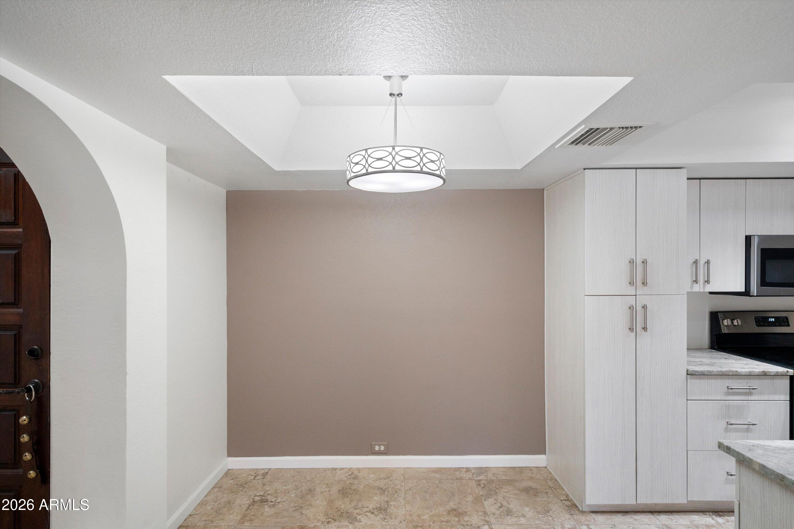 10401 N cave creek Road 1031