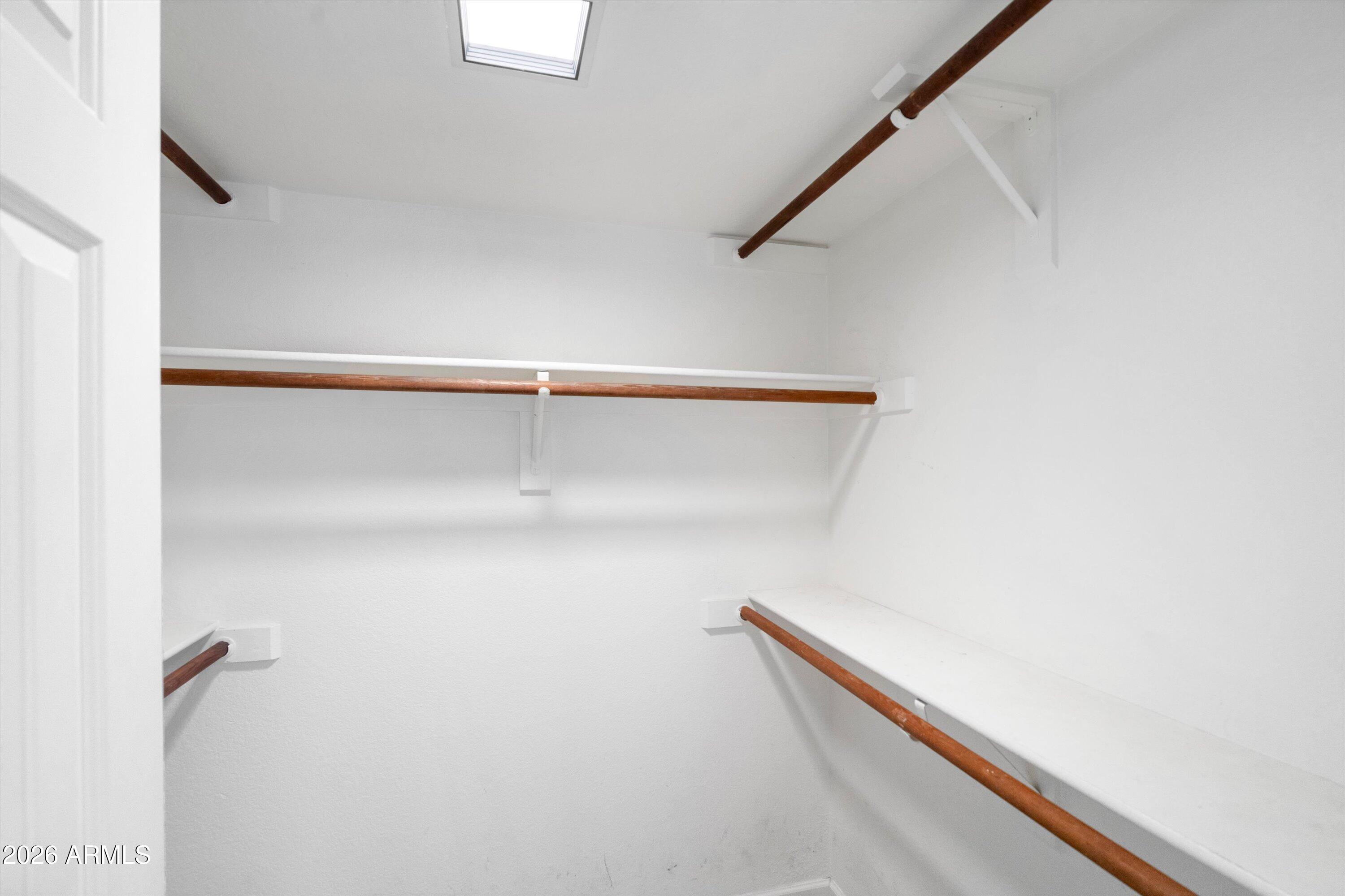 10401 N cave creek Road 1031