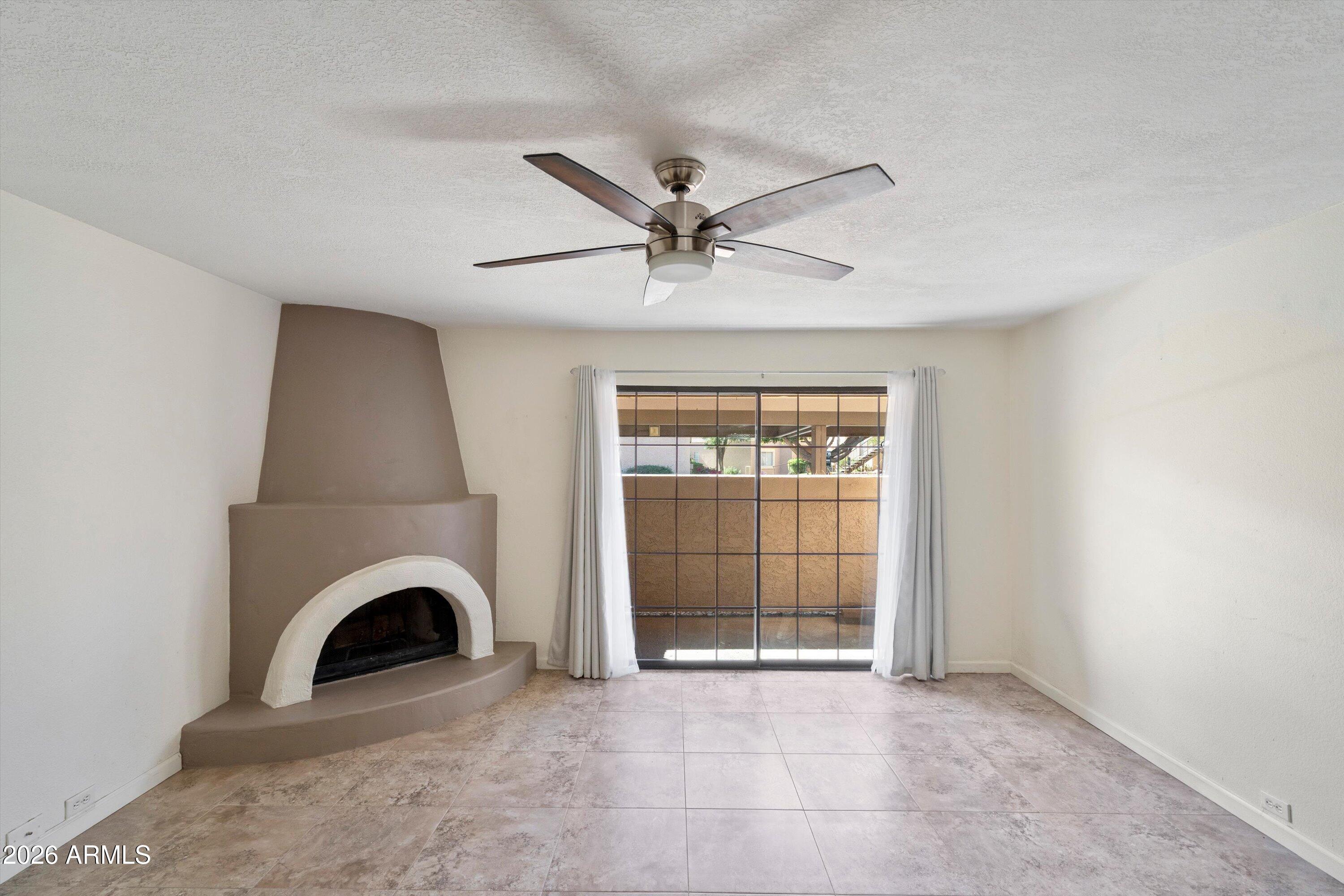 10401 N cave creek Road 1031