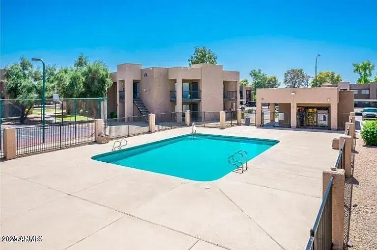 3810 N MARYVALE Parkway 2020