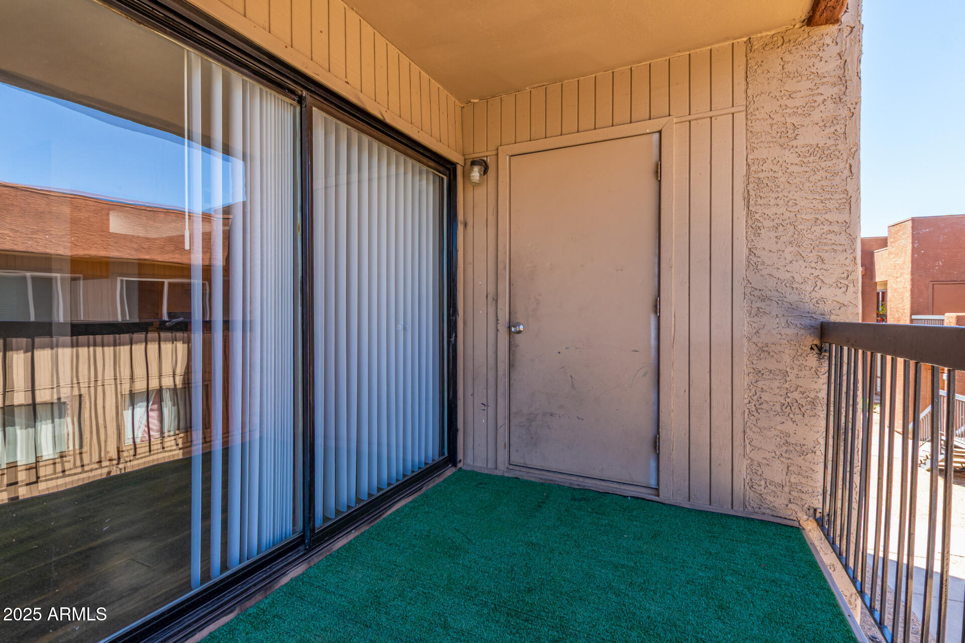 3810 N MARYVALE Parkway 2020