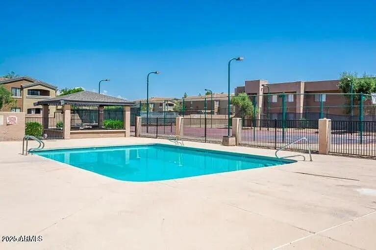 3810 N MARYVALE Parkway 2020