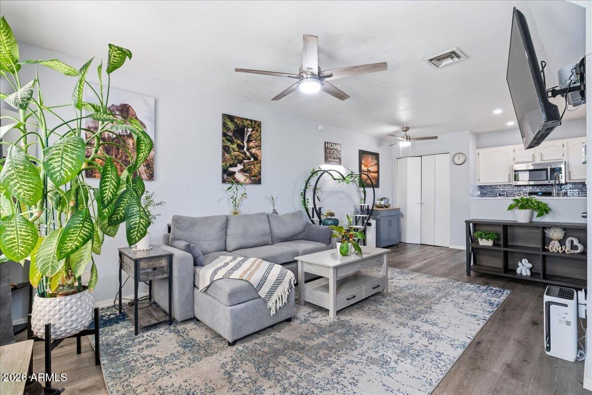 510 N Alma School Road 101