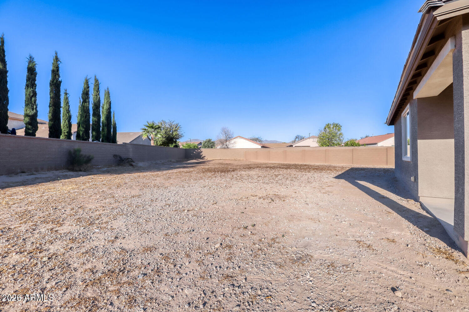 17953 W GOLDEN Lane