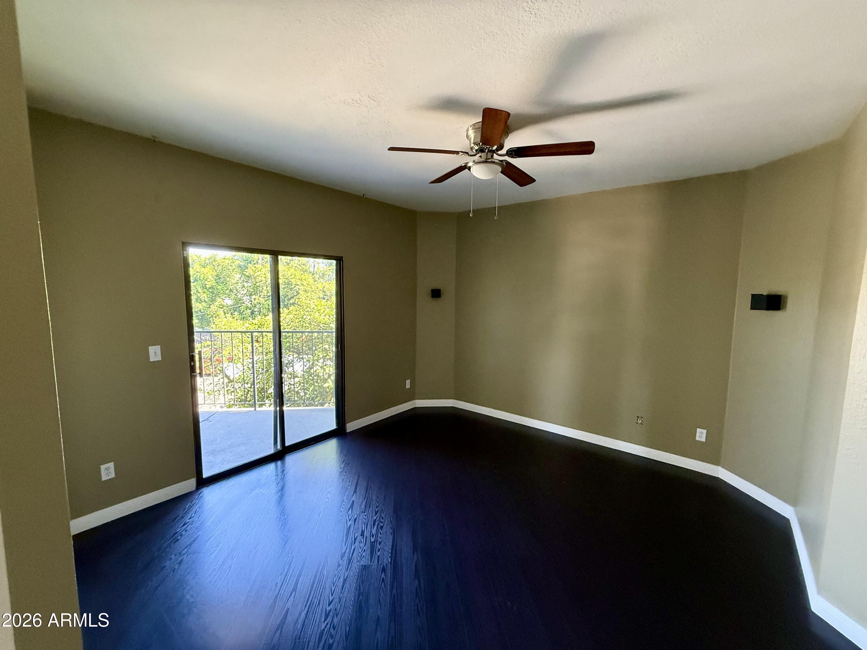 1352 E HIGHLAND Avenue 202