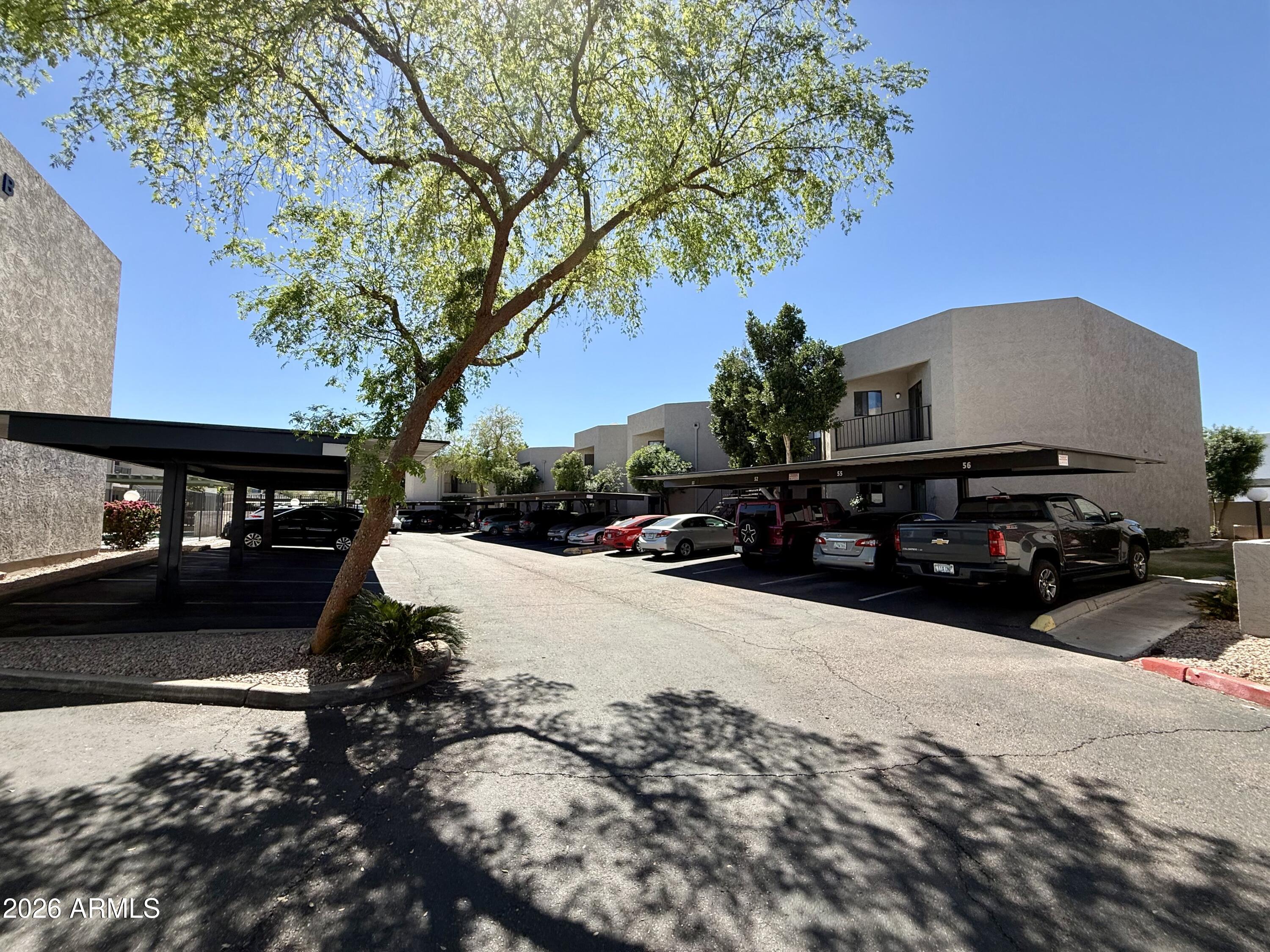 1352 E HIGHLAND Avenue 202