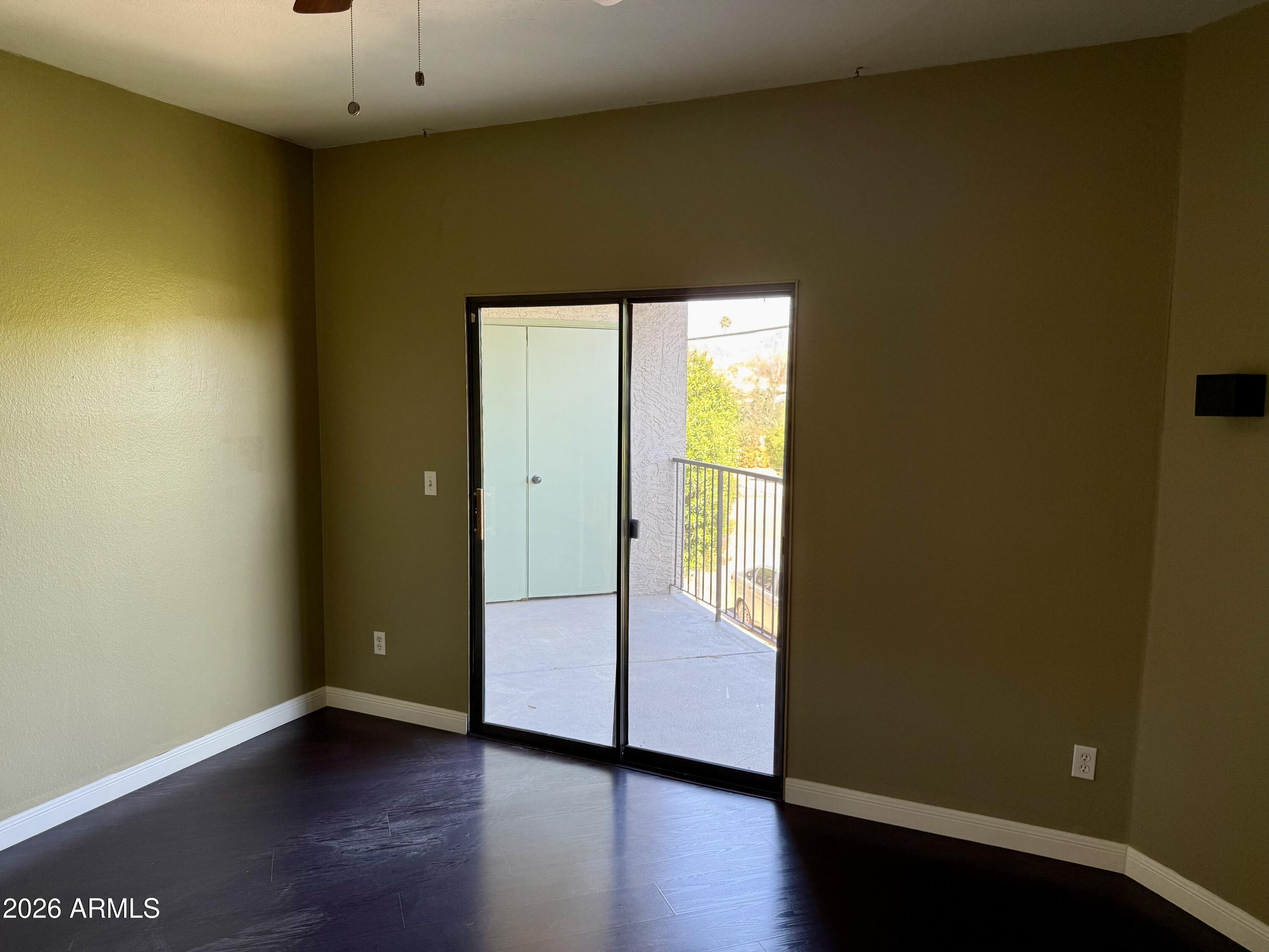 1352 E HIGHLAND Avenue 202