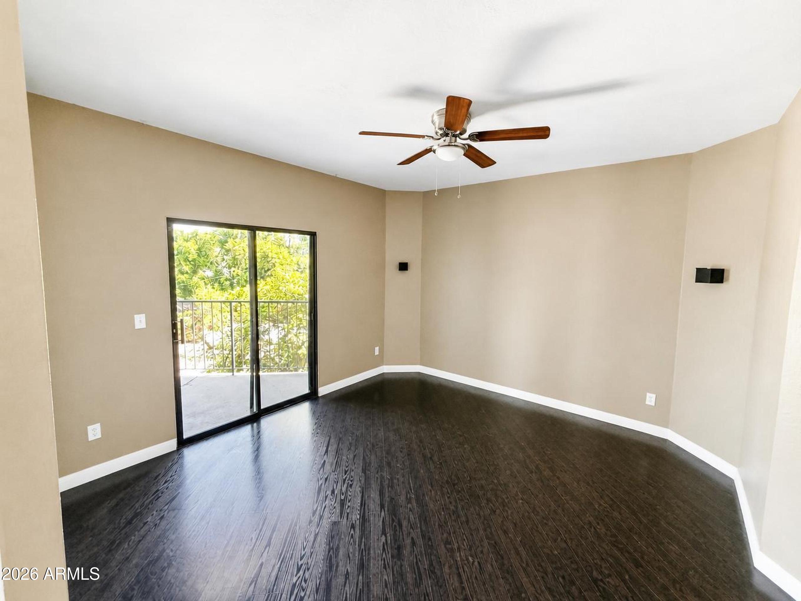 1352 E HIGHLAND Avenue 202