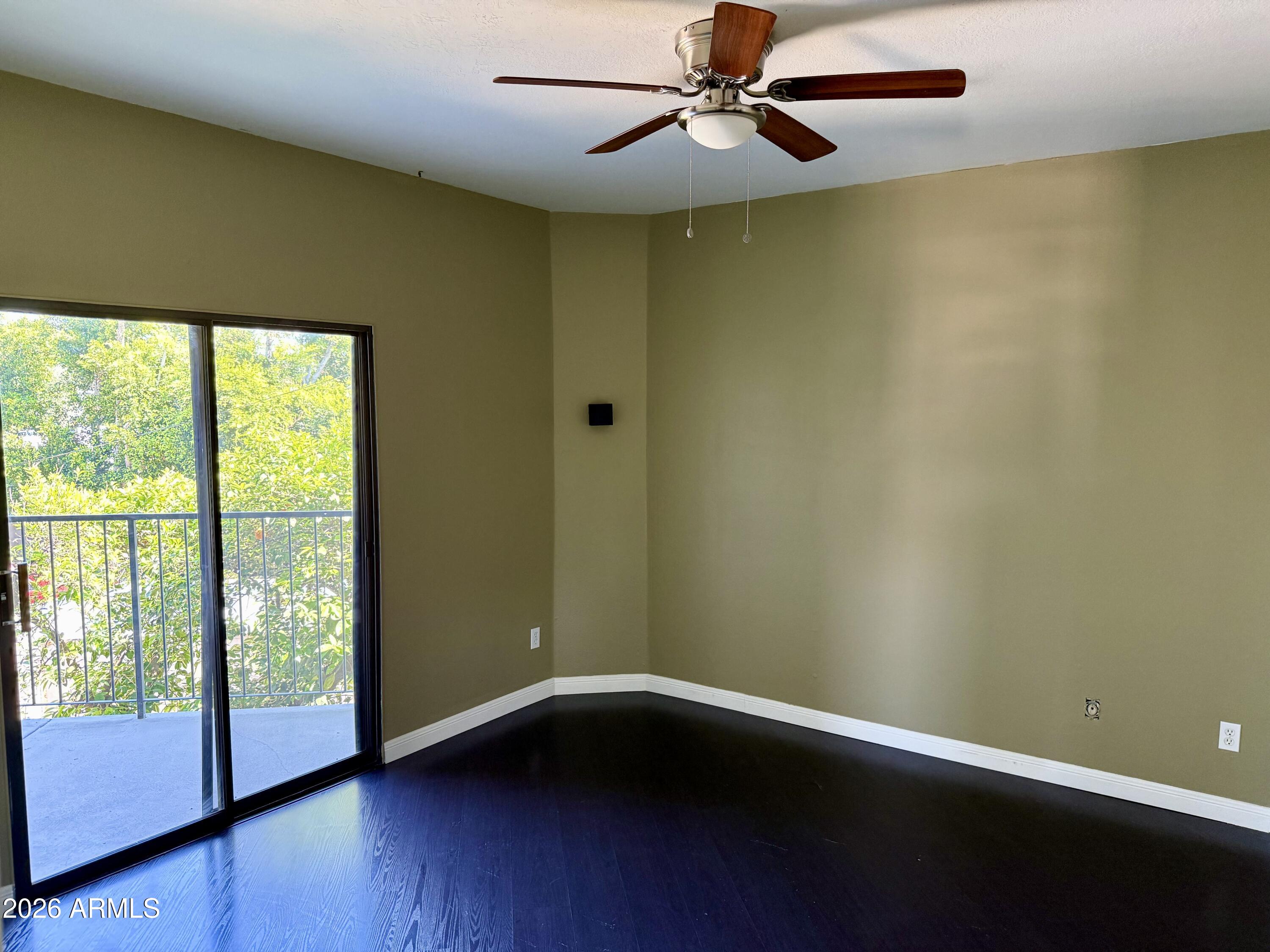 1352 E HIGHLAND Avenue 202