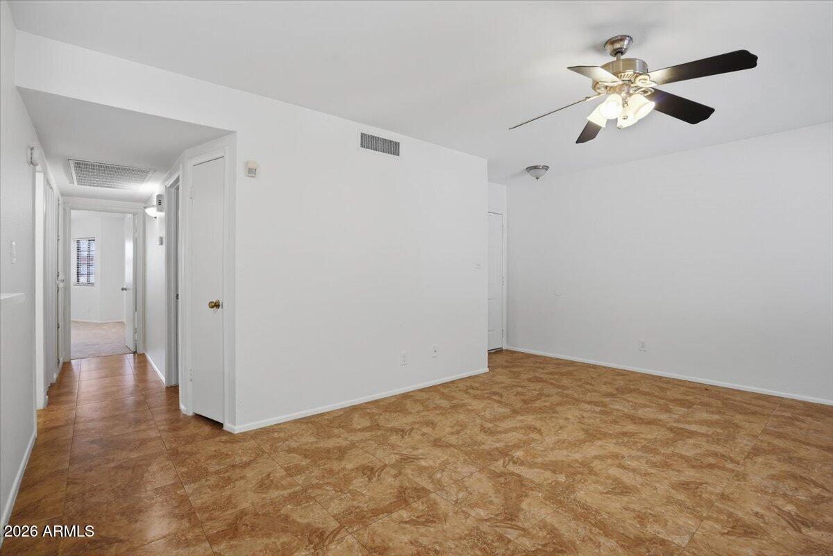 5230 E BROWN Road 110