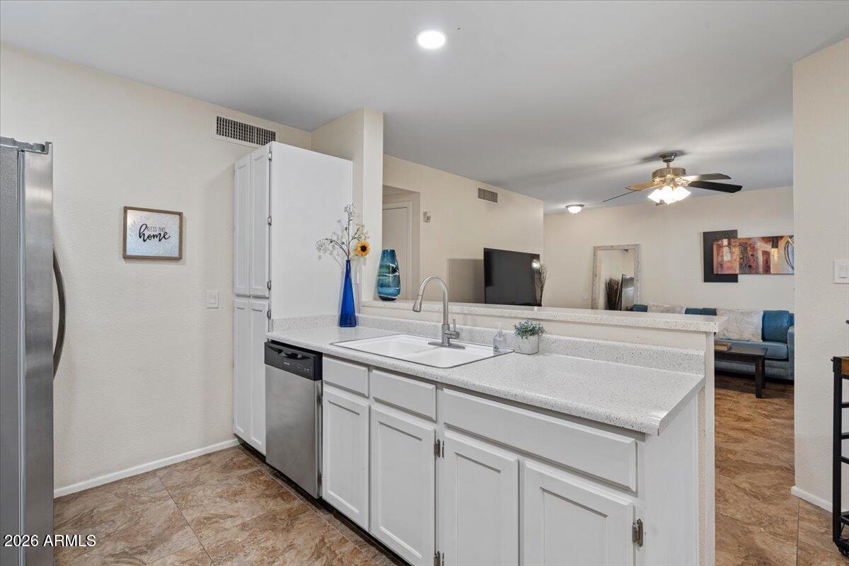 5230 E BROWN Road 110