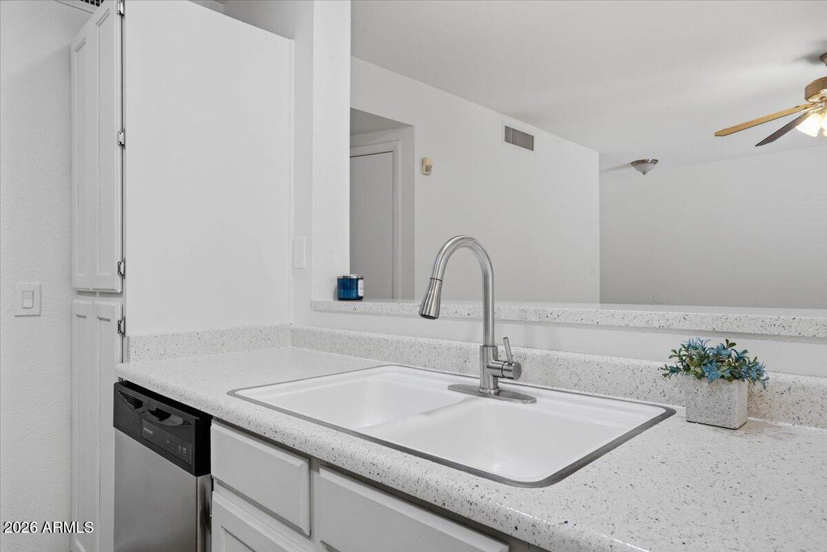 5230 E BROWN Road 110