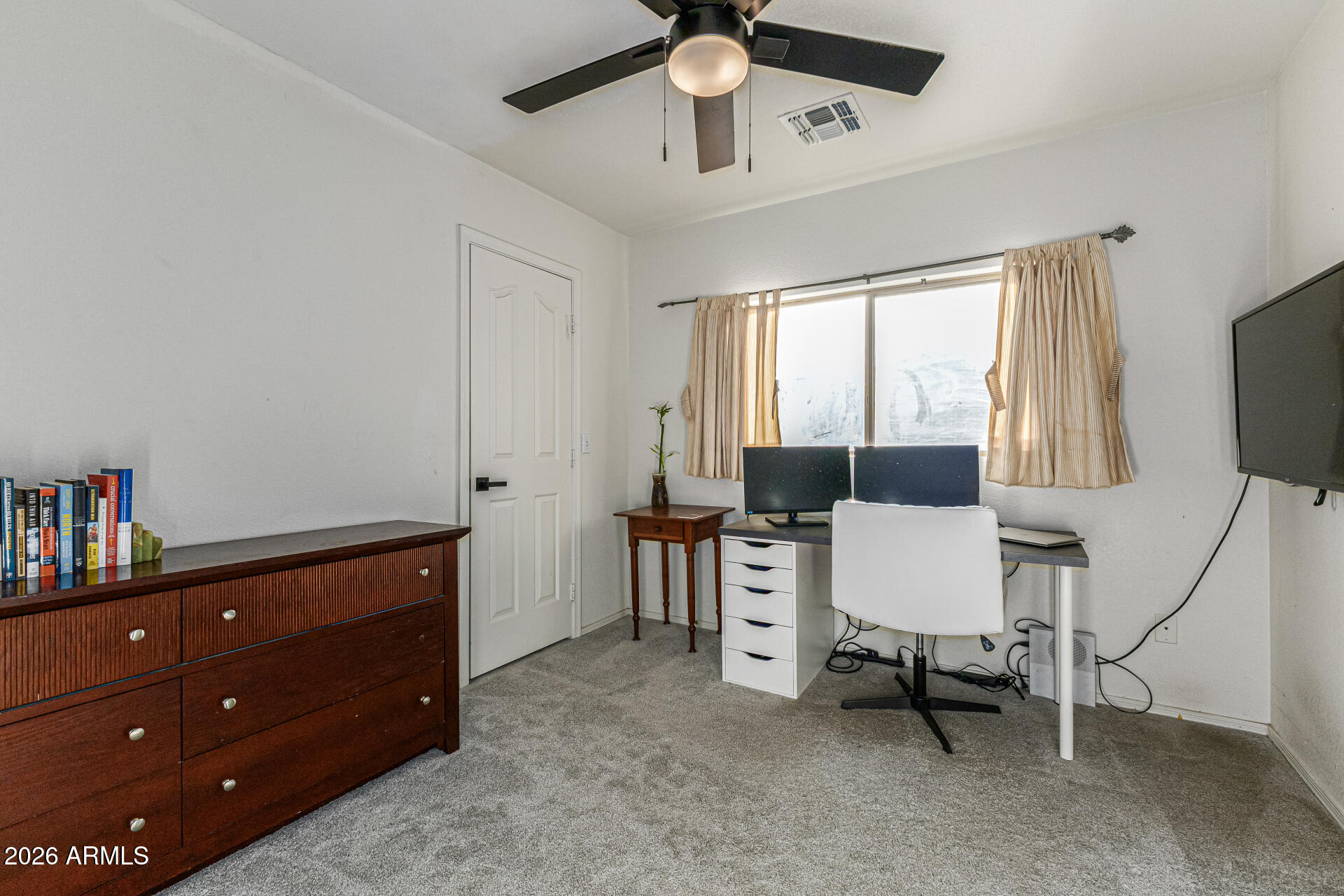 3033 E SANTA ROSA Drive