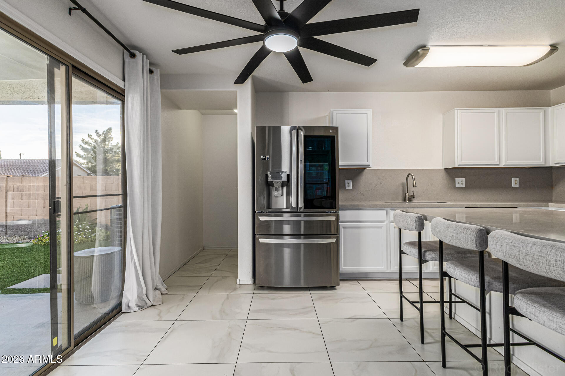 3033 E SANTA ROSA Drive