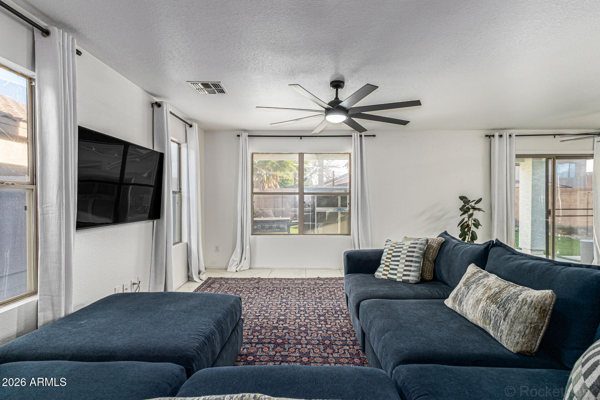 3033 E SANTA ROSA Drive