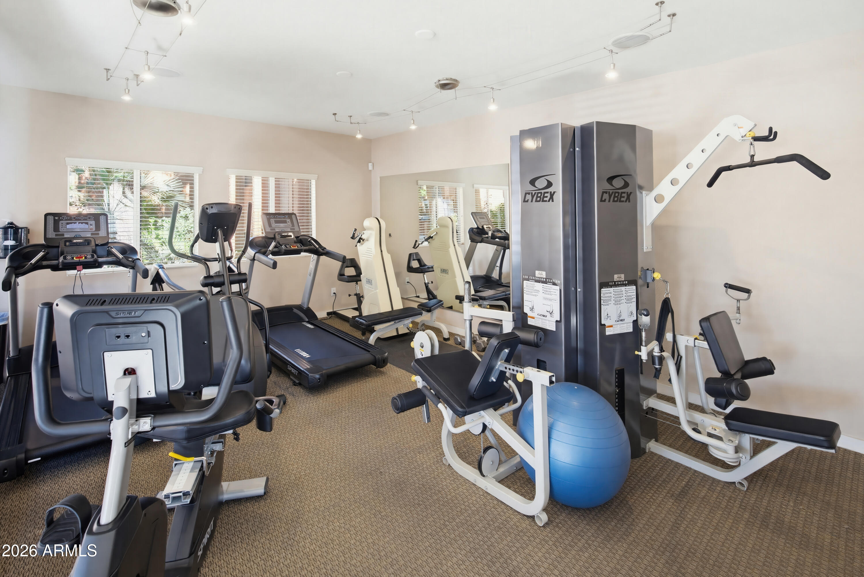 4704 E PARADISE VILLAGE Parkway N 303