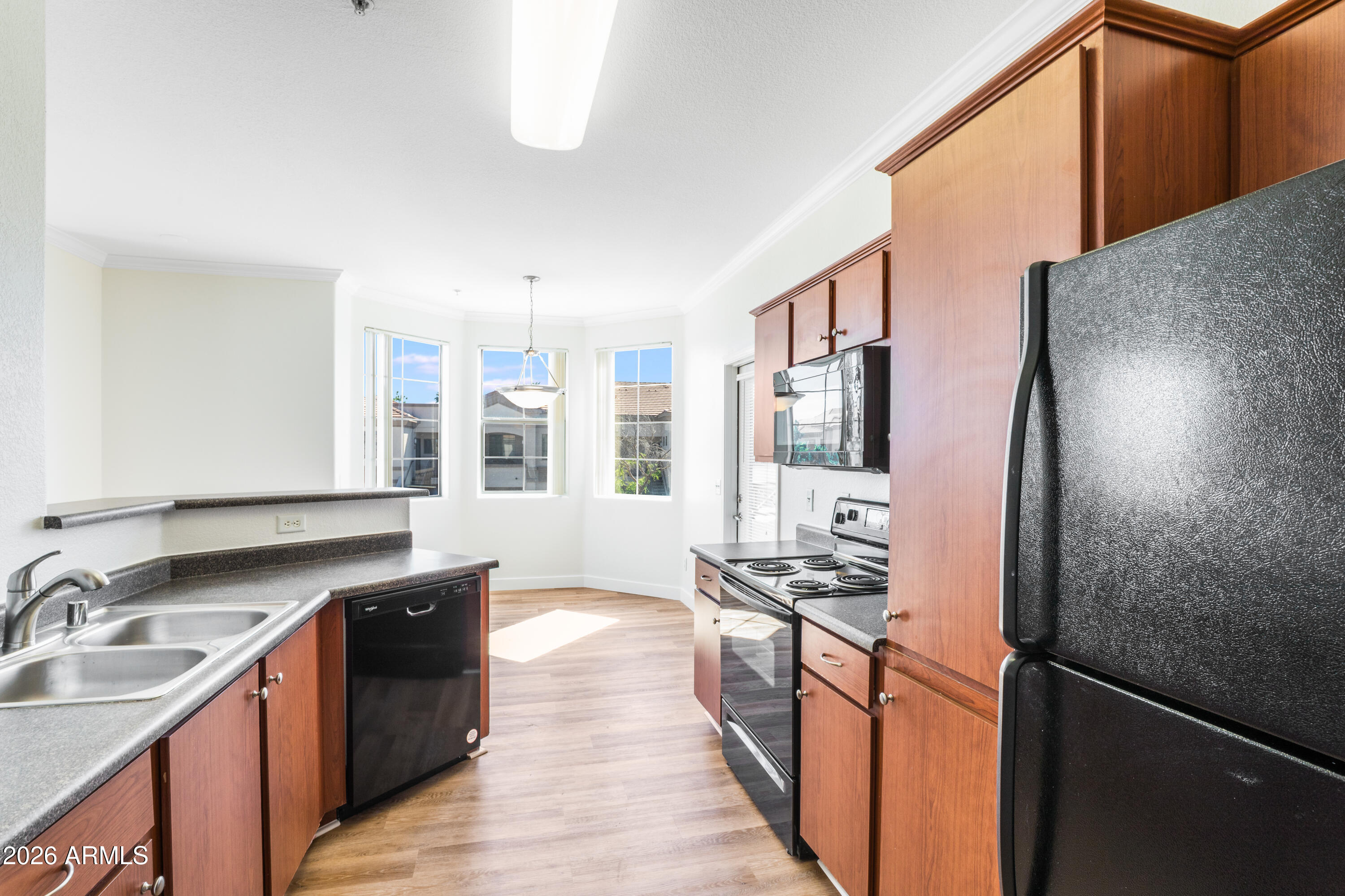 1941 S PIERPONT Drive 2032