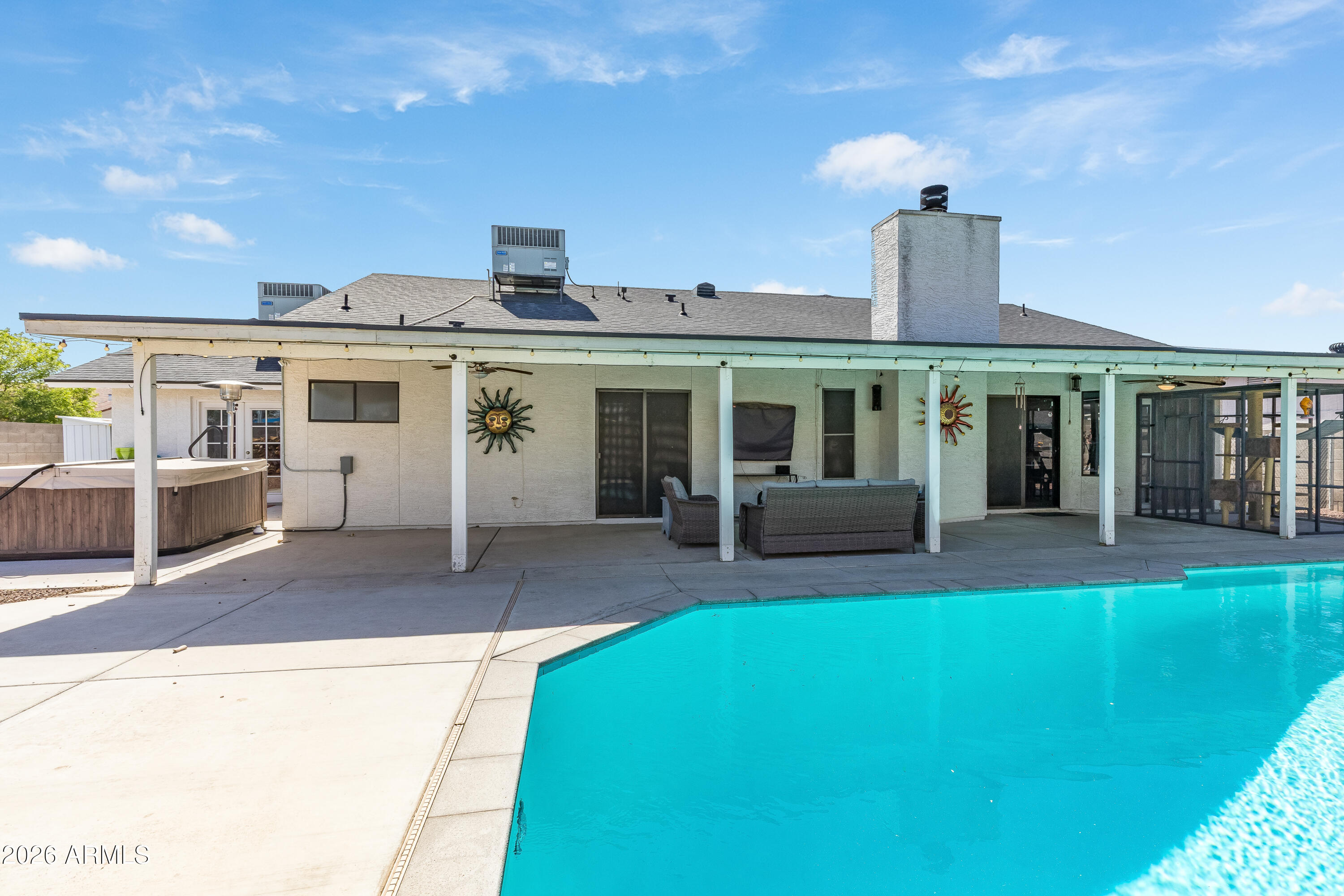 3752 E EMERALD Avenue