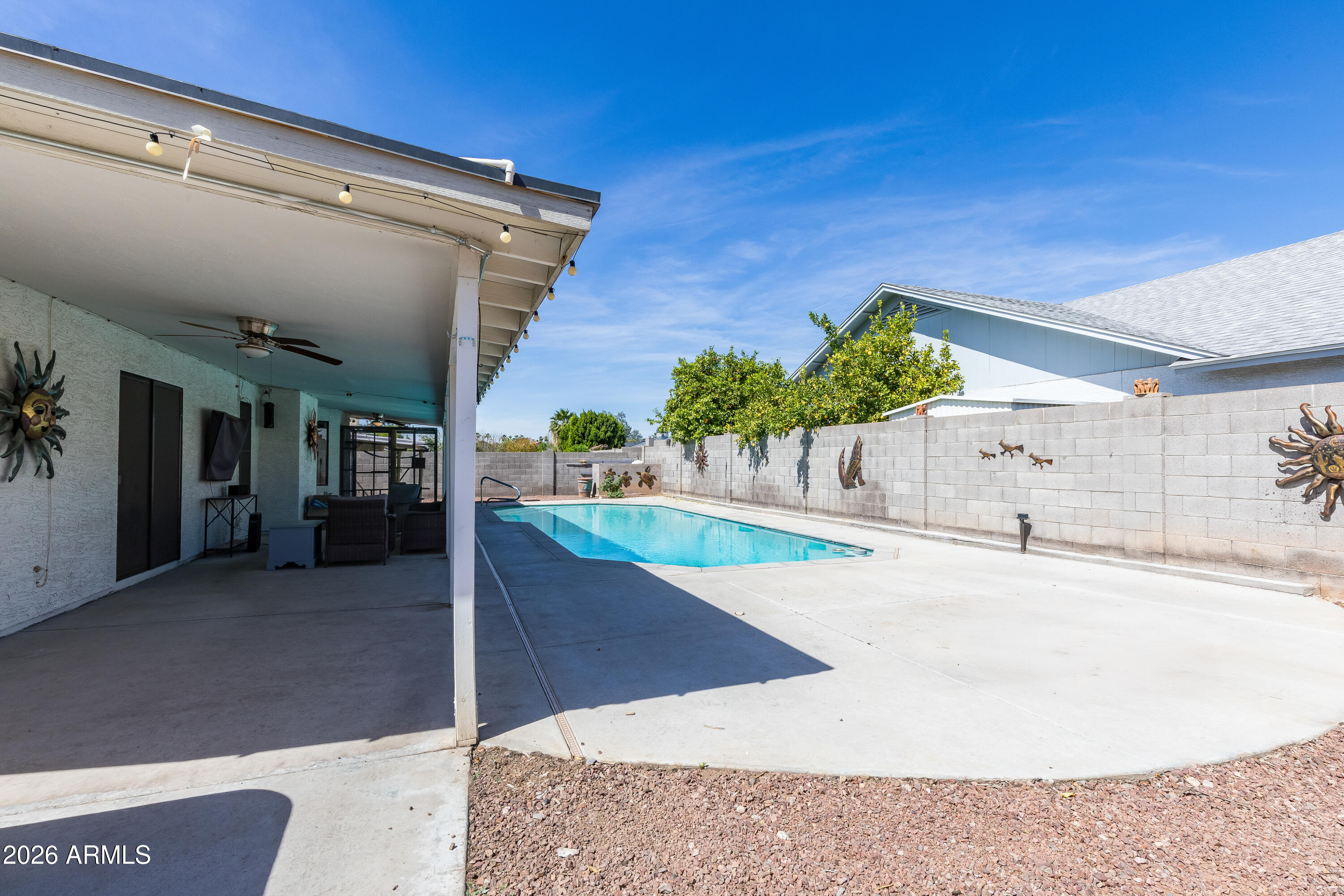 3752 E EMERALD Avenue