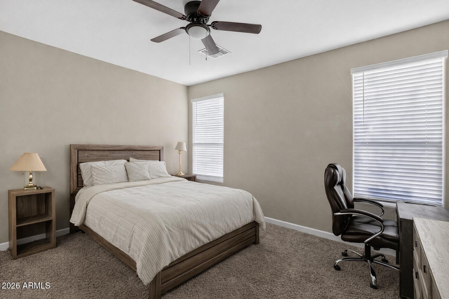 2594 N WRIGLEY Drive